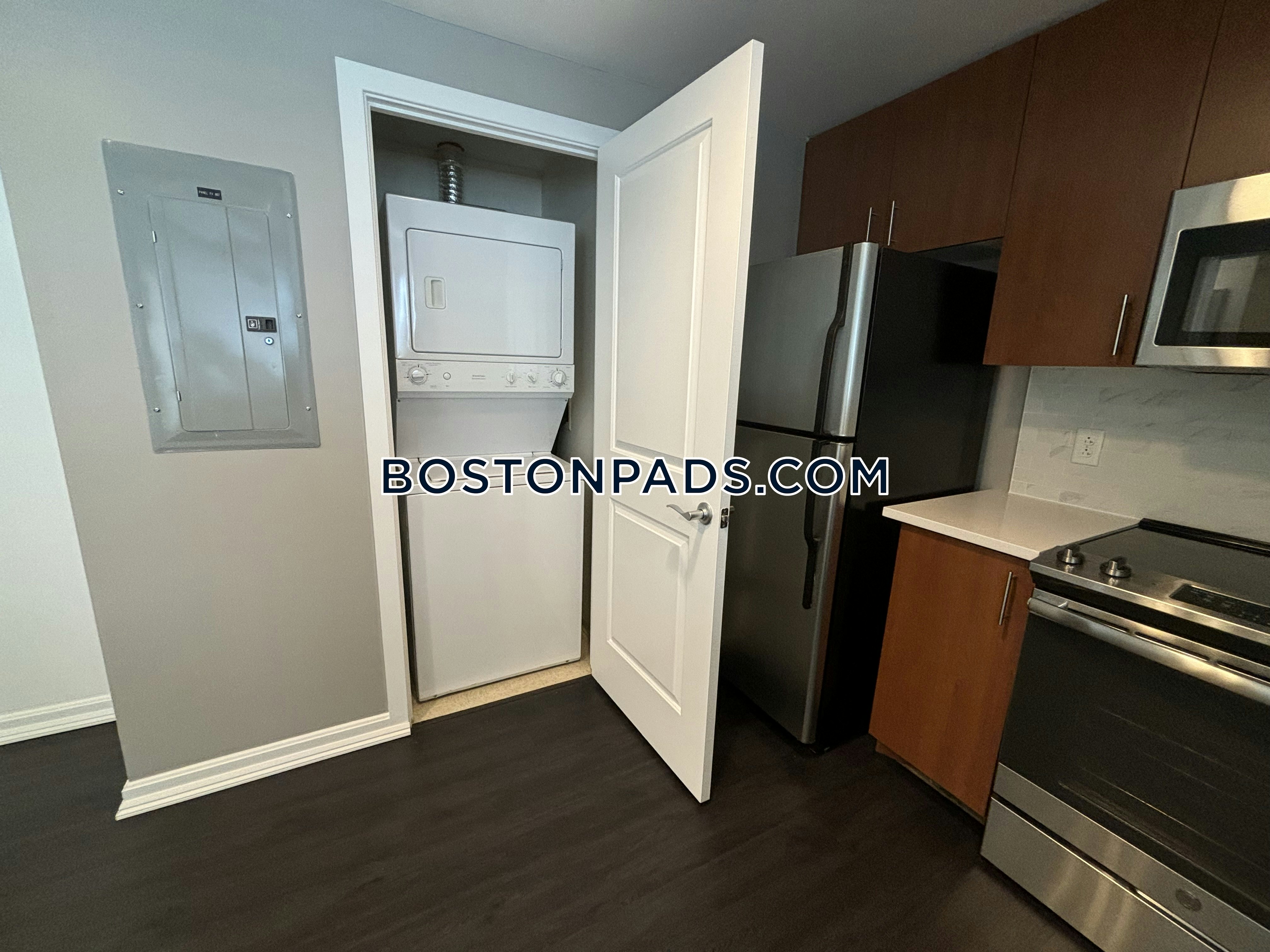 Fenway Triangle Photo 58