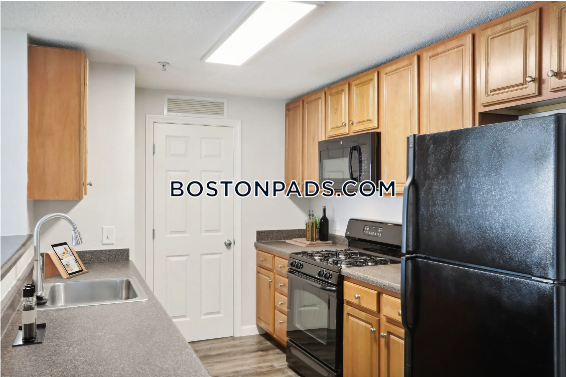 Summit Place Photo 1