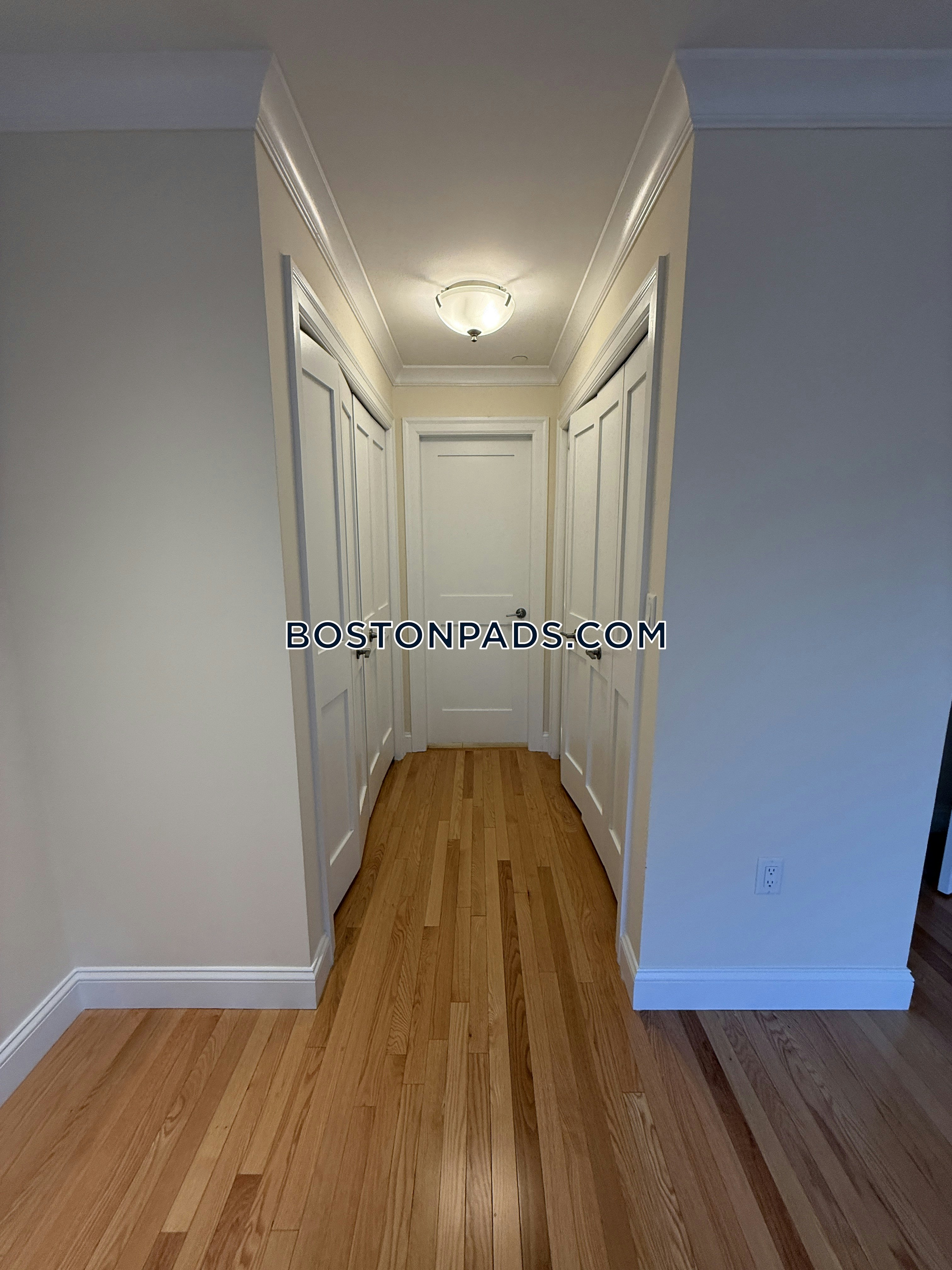 1443 Beacon Photo 91