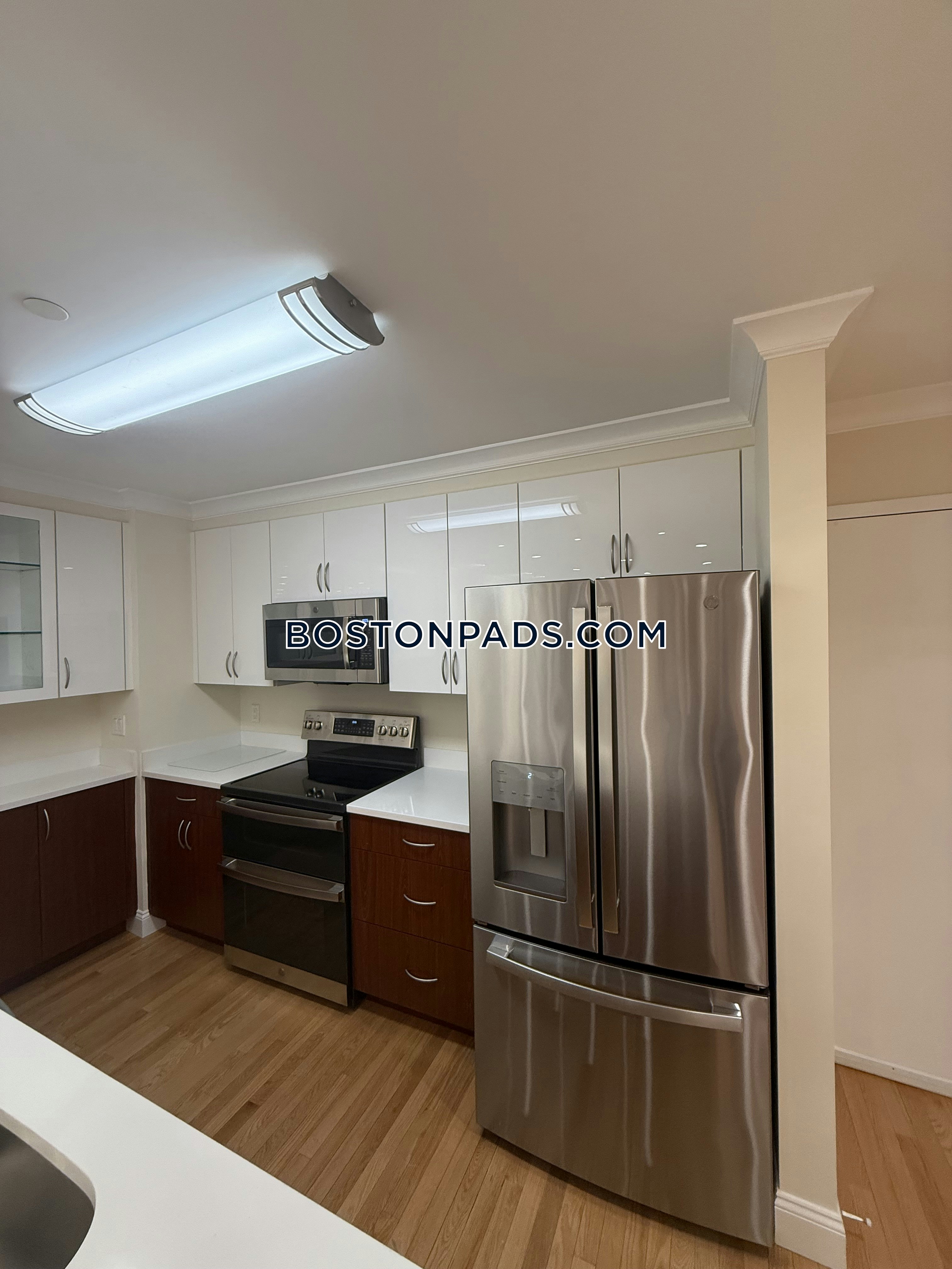 1443 Beacon Photo 116