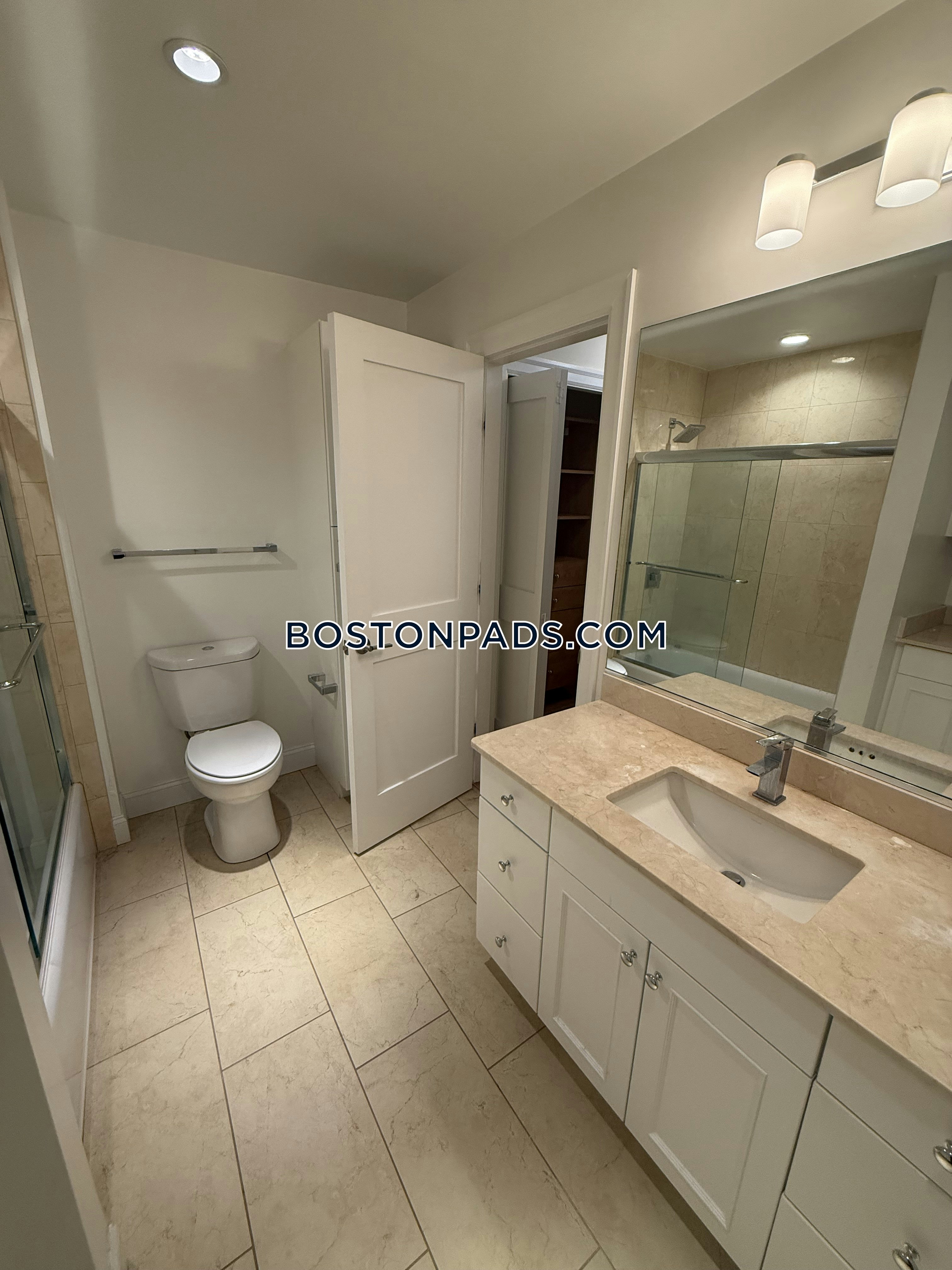 1443 Beacon Photo 131