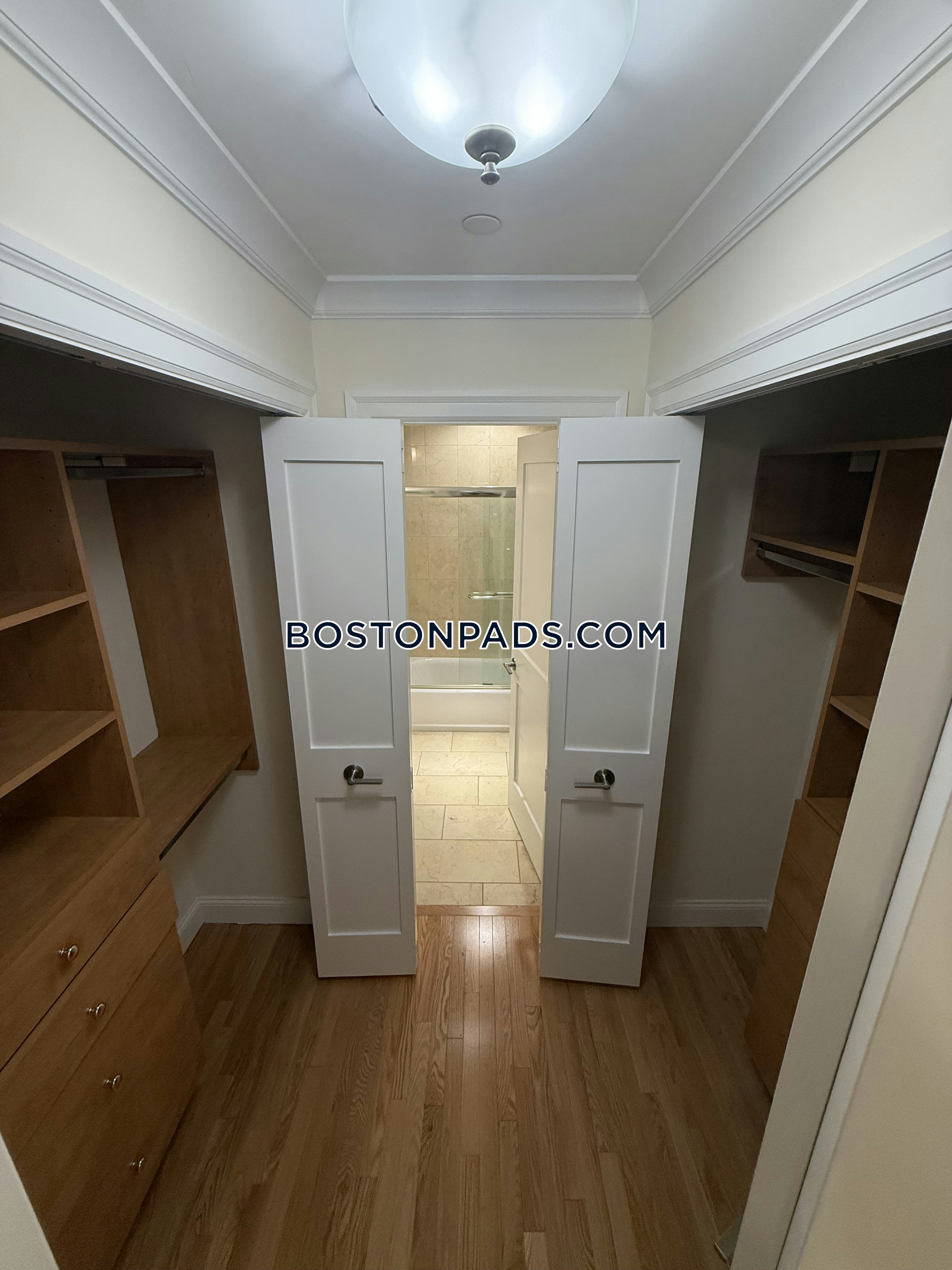 1443 Beacon Photo 63