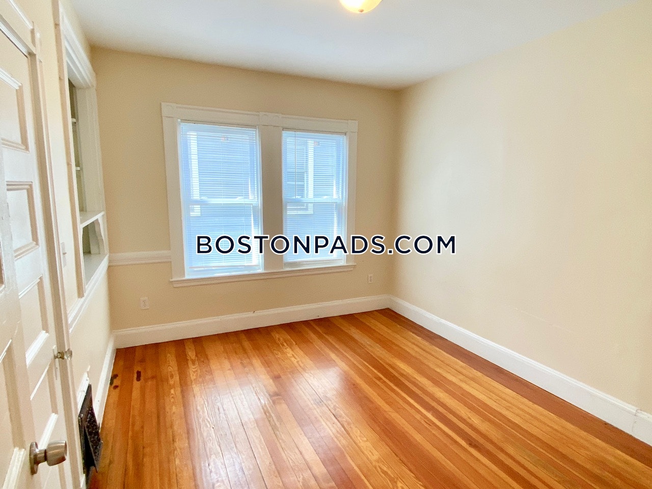 Courtyard Princeton Place Photo 20