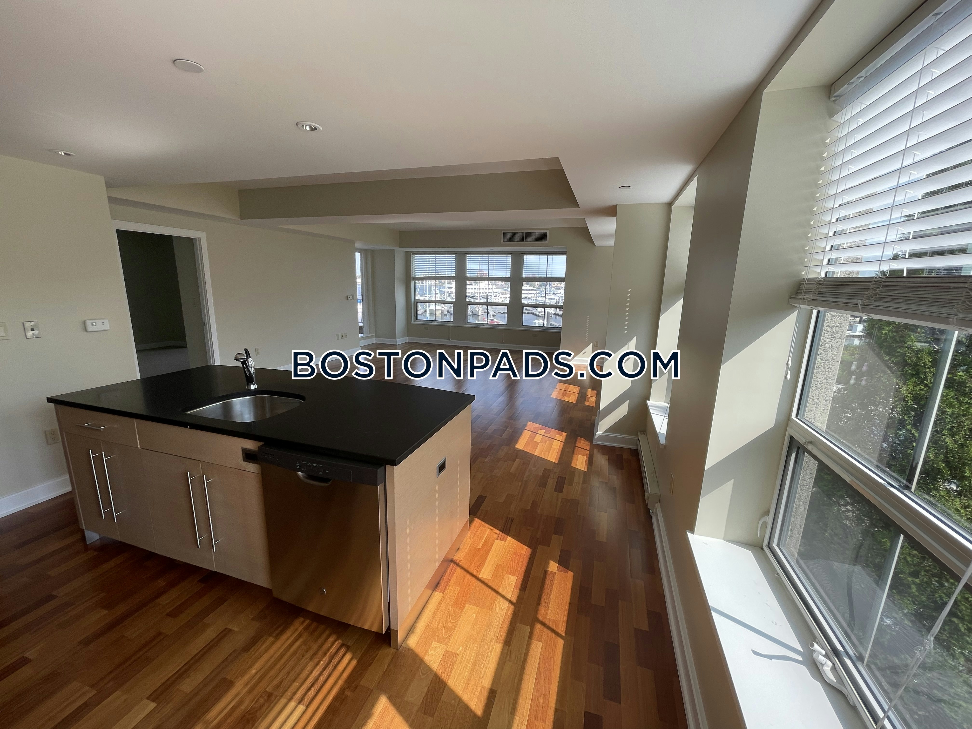 Harborview at the Navy Yard Photo 5