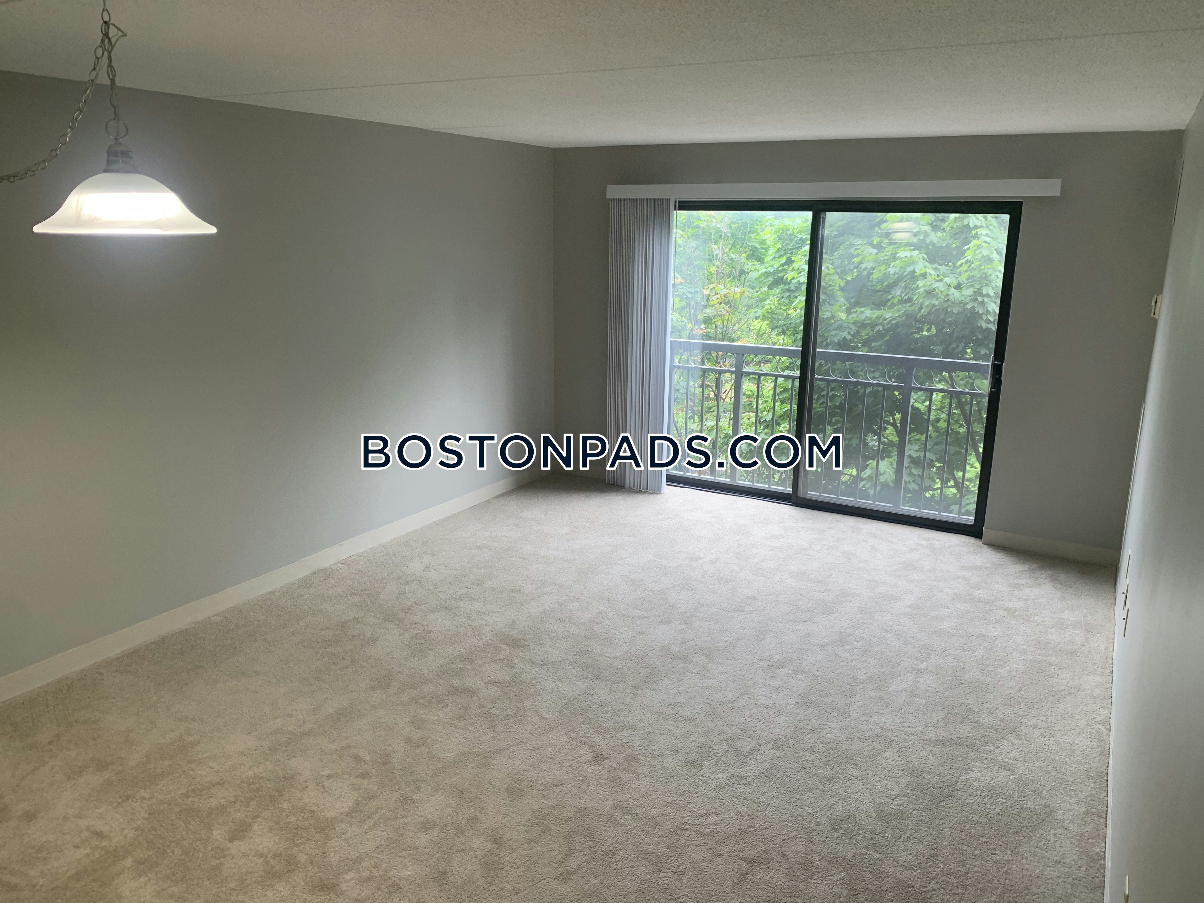 Harbor Point on the Bay Photo 1