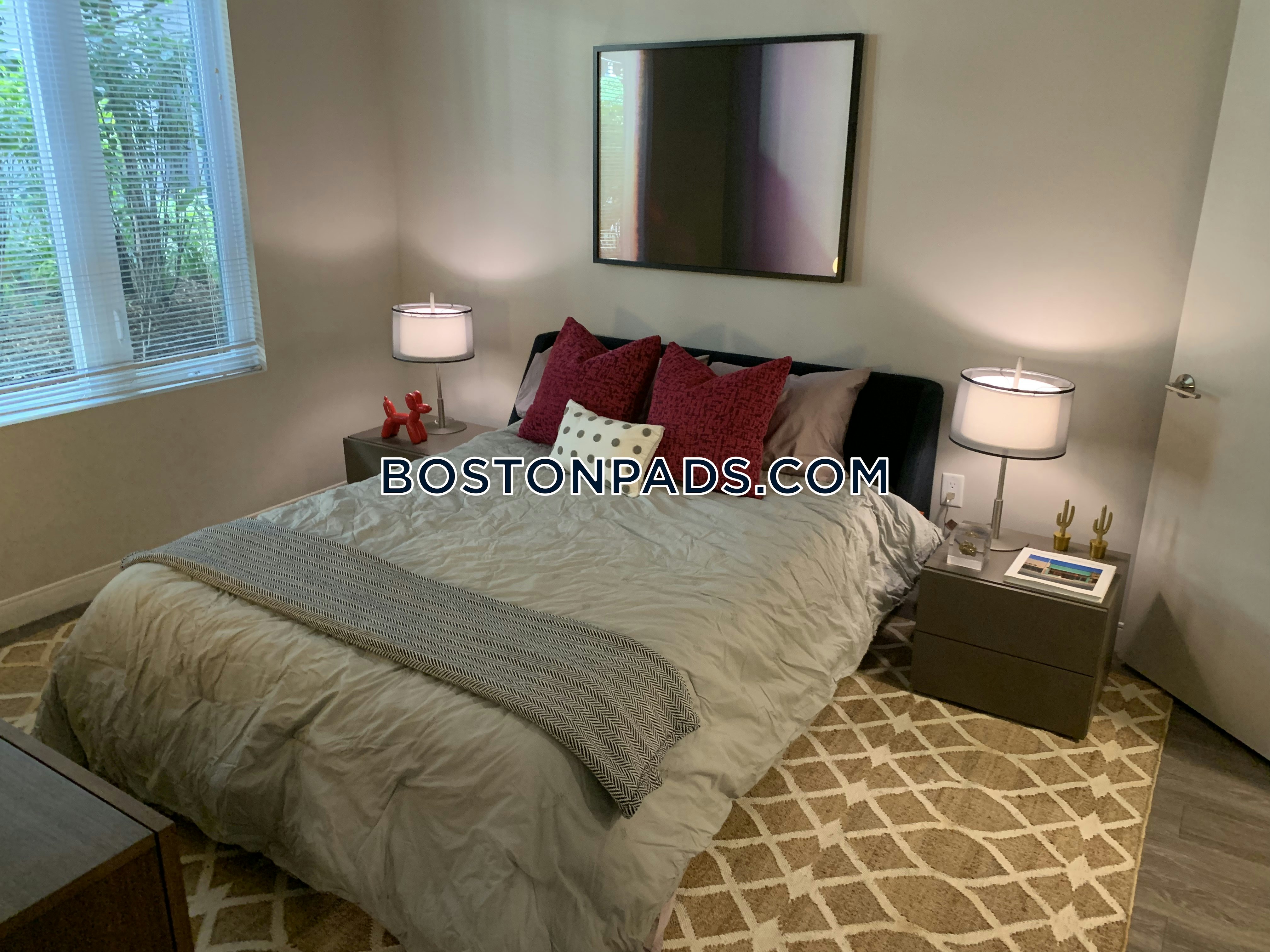 The Andi South Bay Photo 2