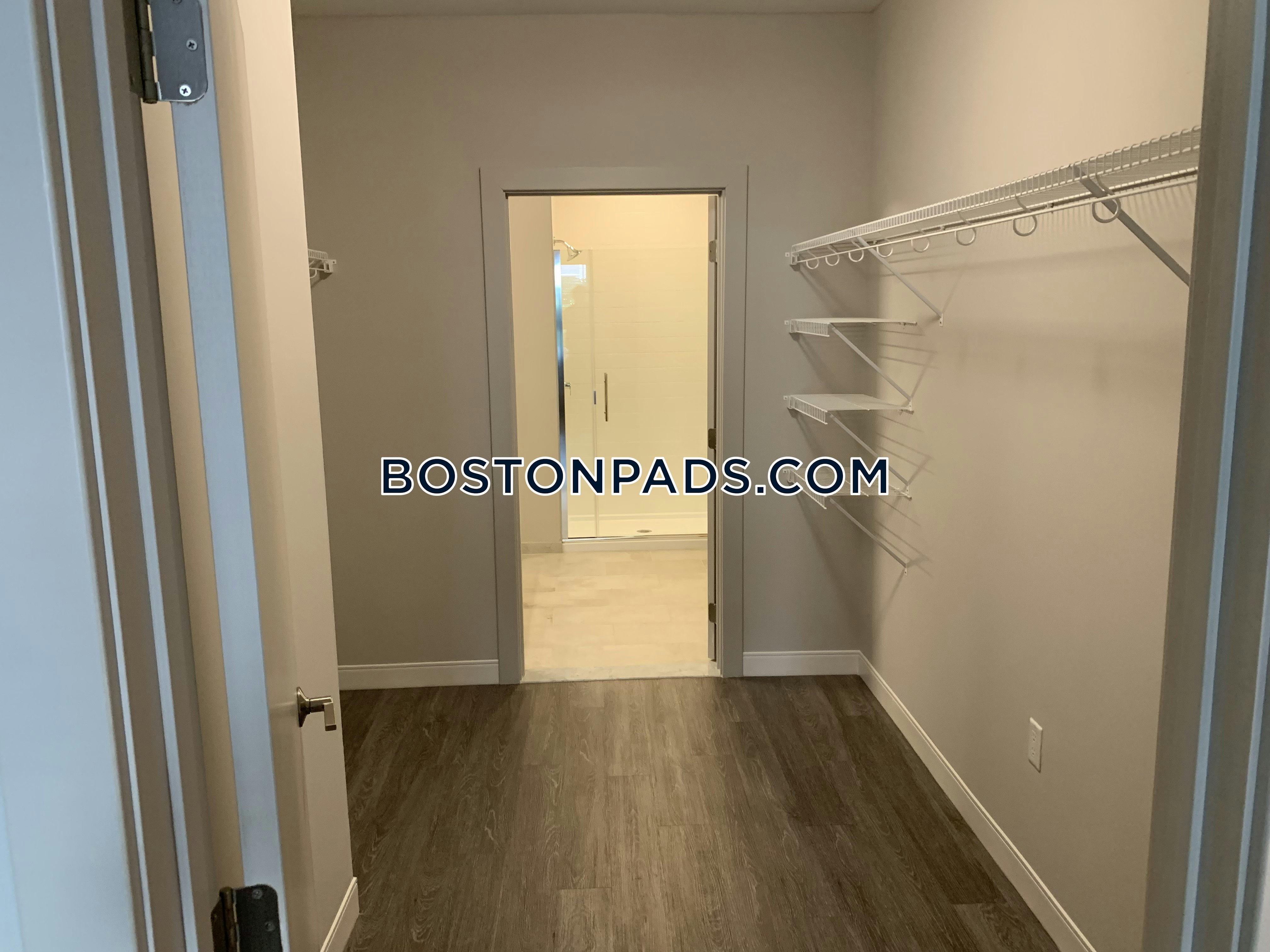 The Andi South Bay Photo 40