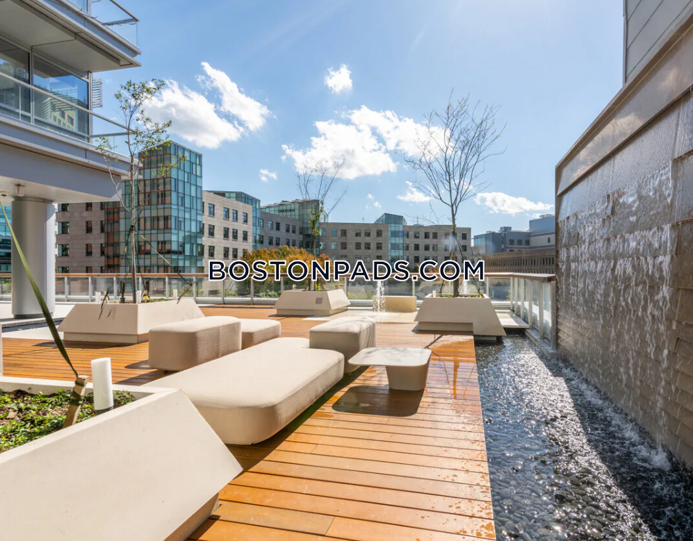 One 65 Main Photo 25