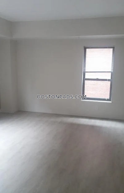 James and Harrison Court Photo 15