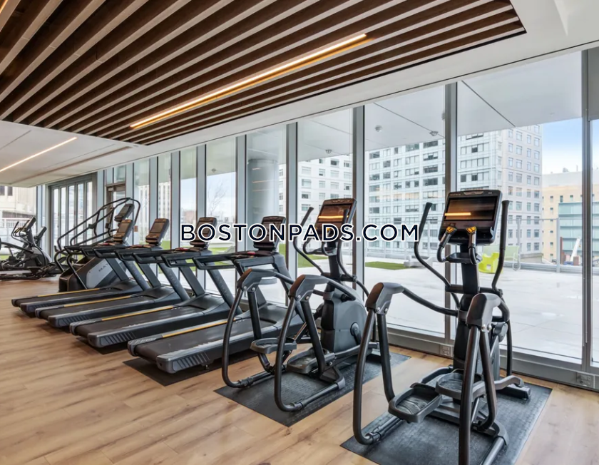 One 65 Main Photo 30