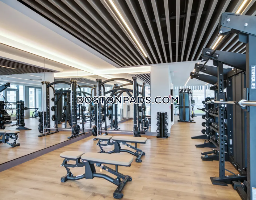 One 65 Main Photo 45