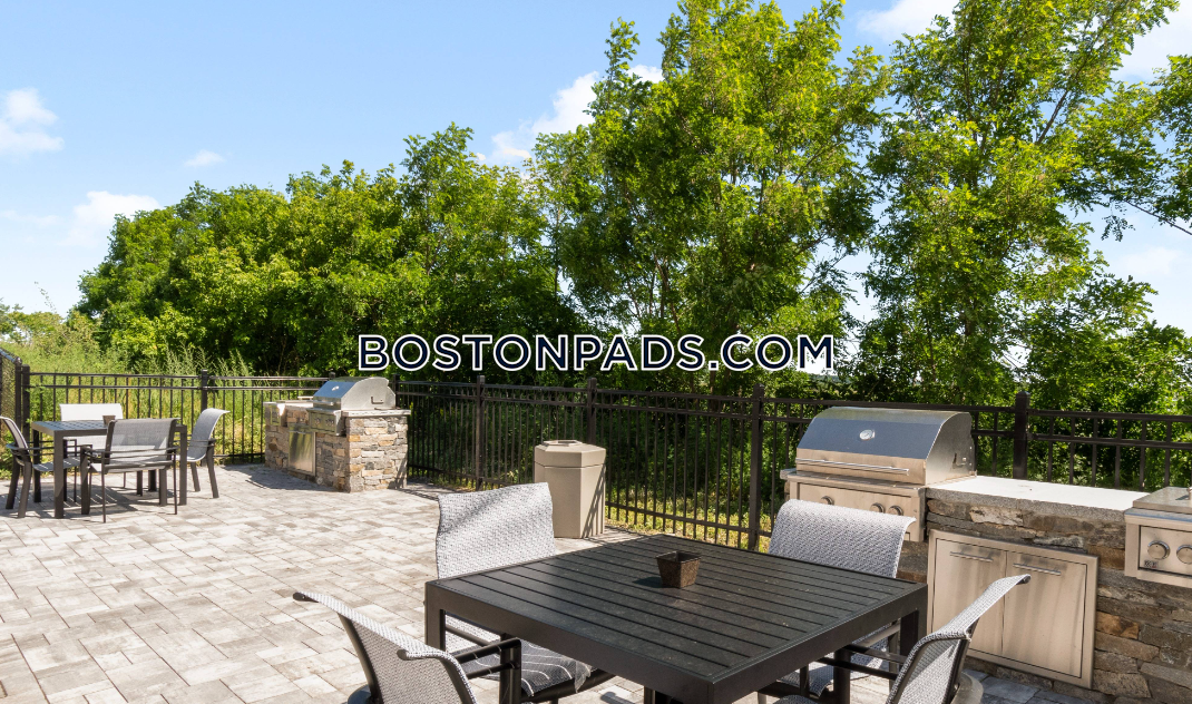 Rumney Flats Photo 9