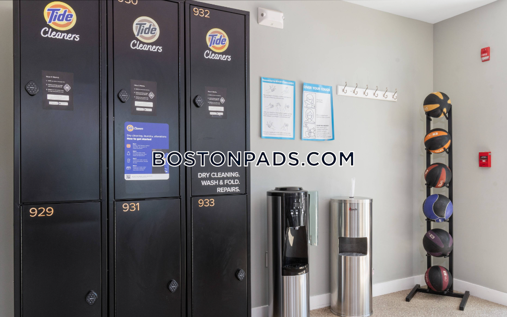 Rumney Flats Photo 64