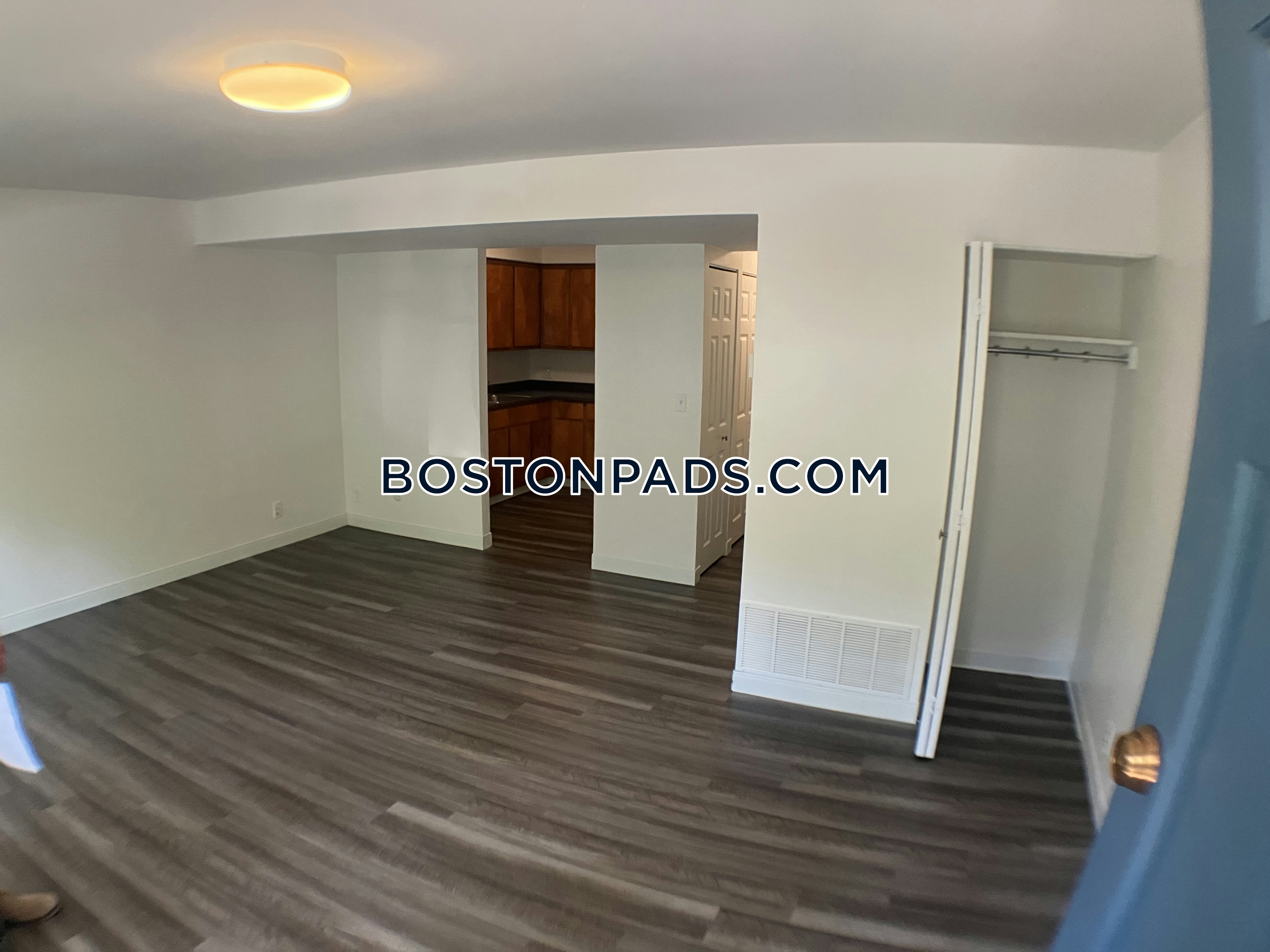 Stony Brook Commons Photo 19