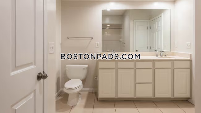 Quarry Hills Apartments Photo 27