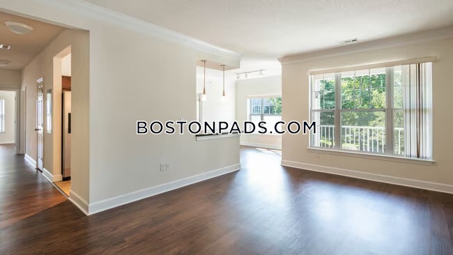 Quarry Hills Apartments Photo 17