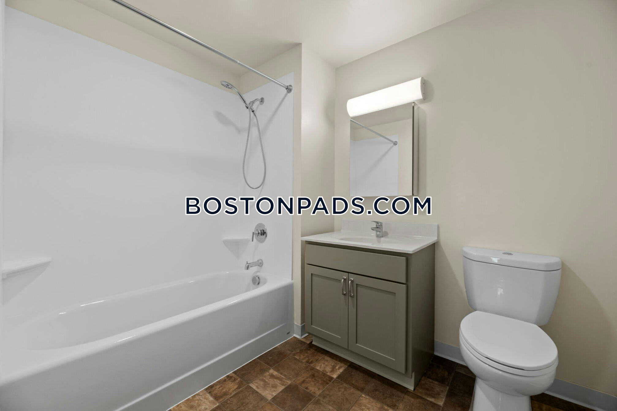 Mission Main Apartments Photo 16