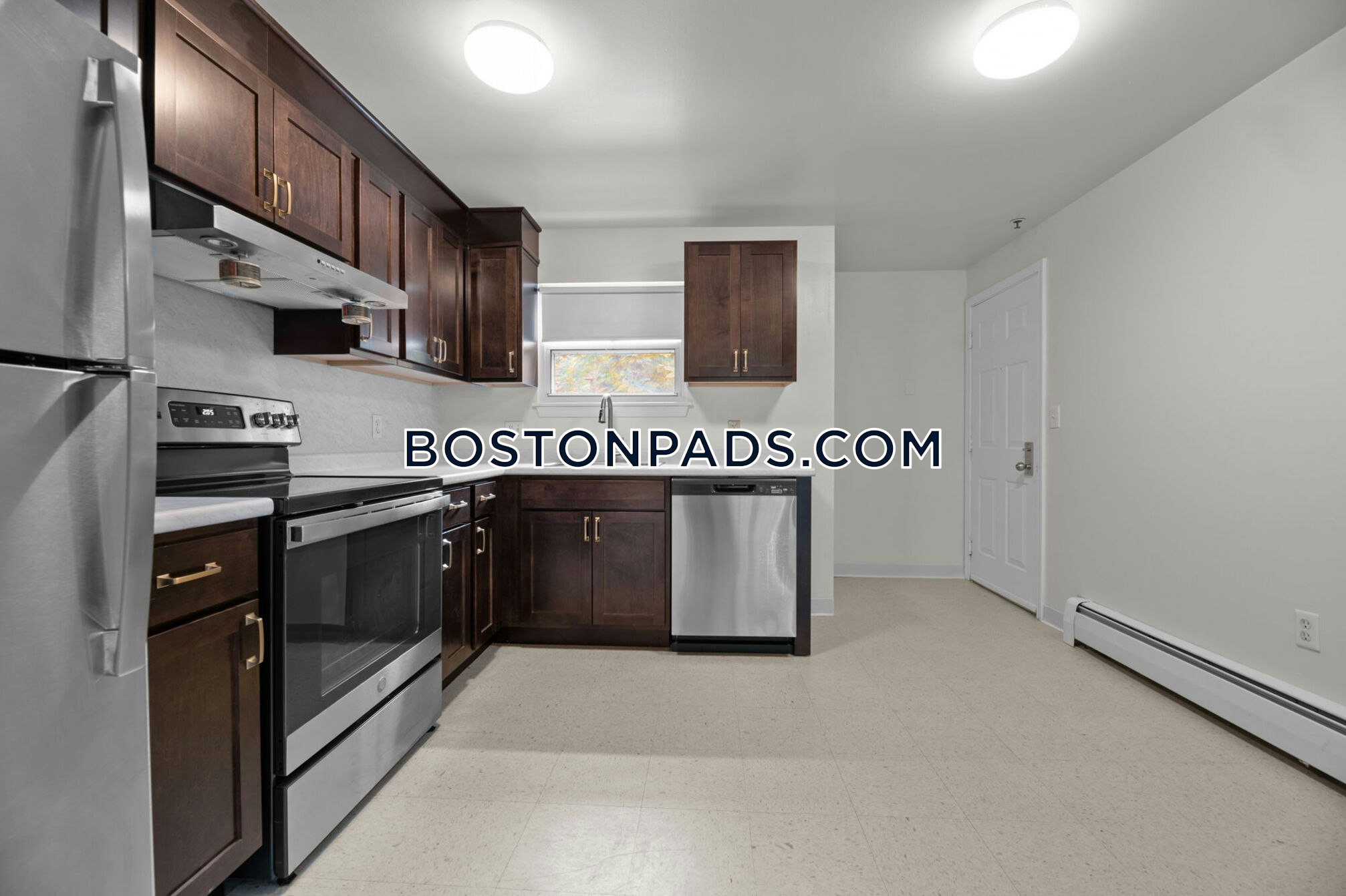 Mission Main Apartments Photo 23