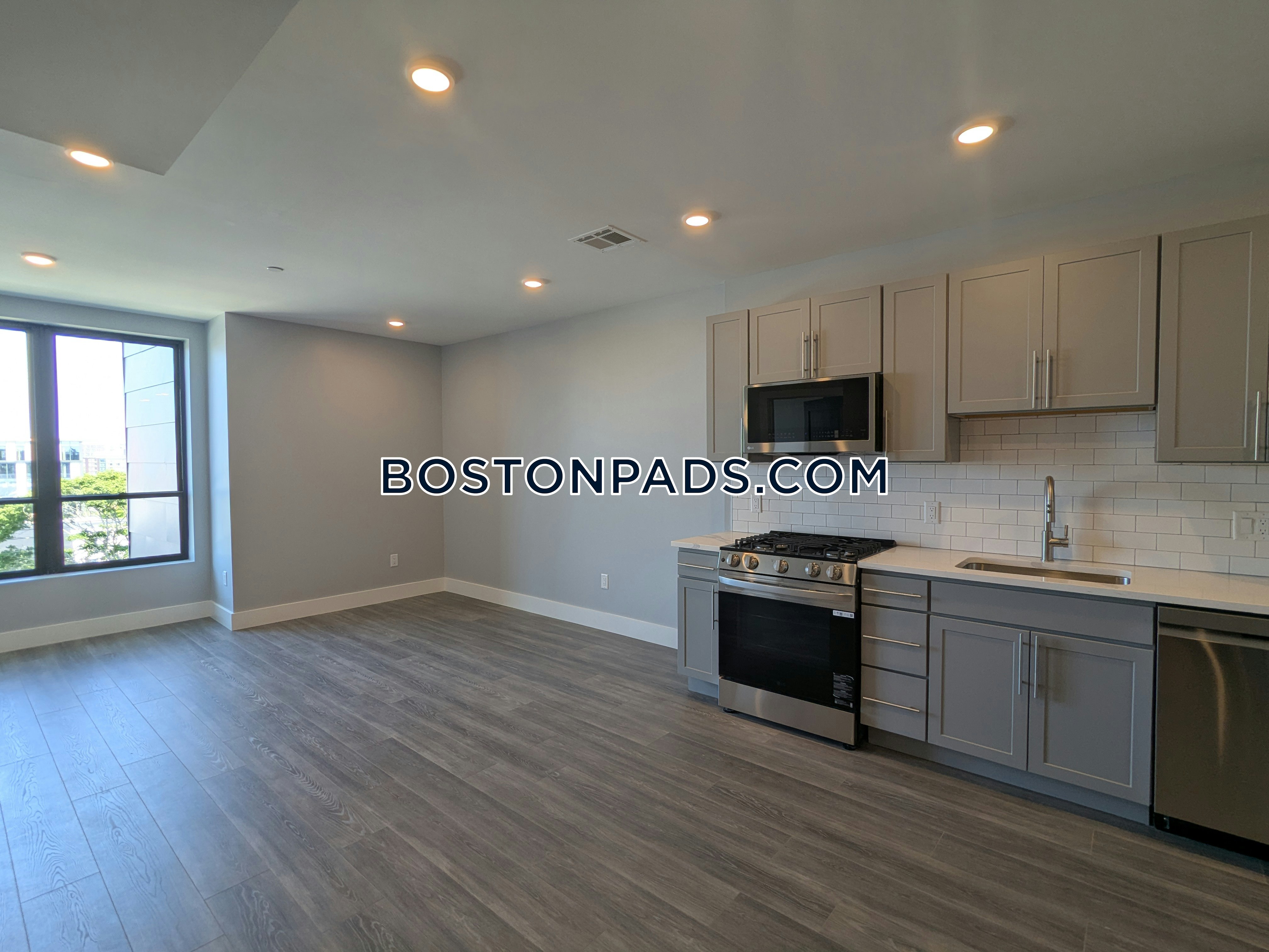 365 Western Ave. Photo 130