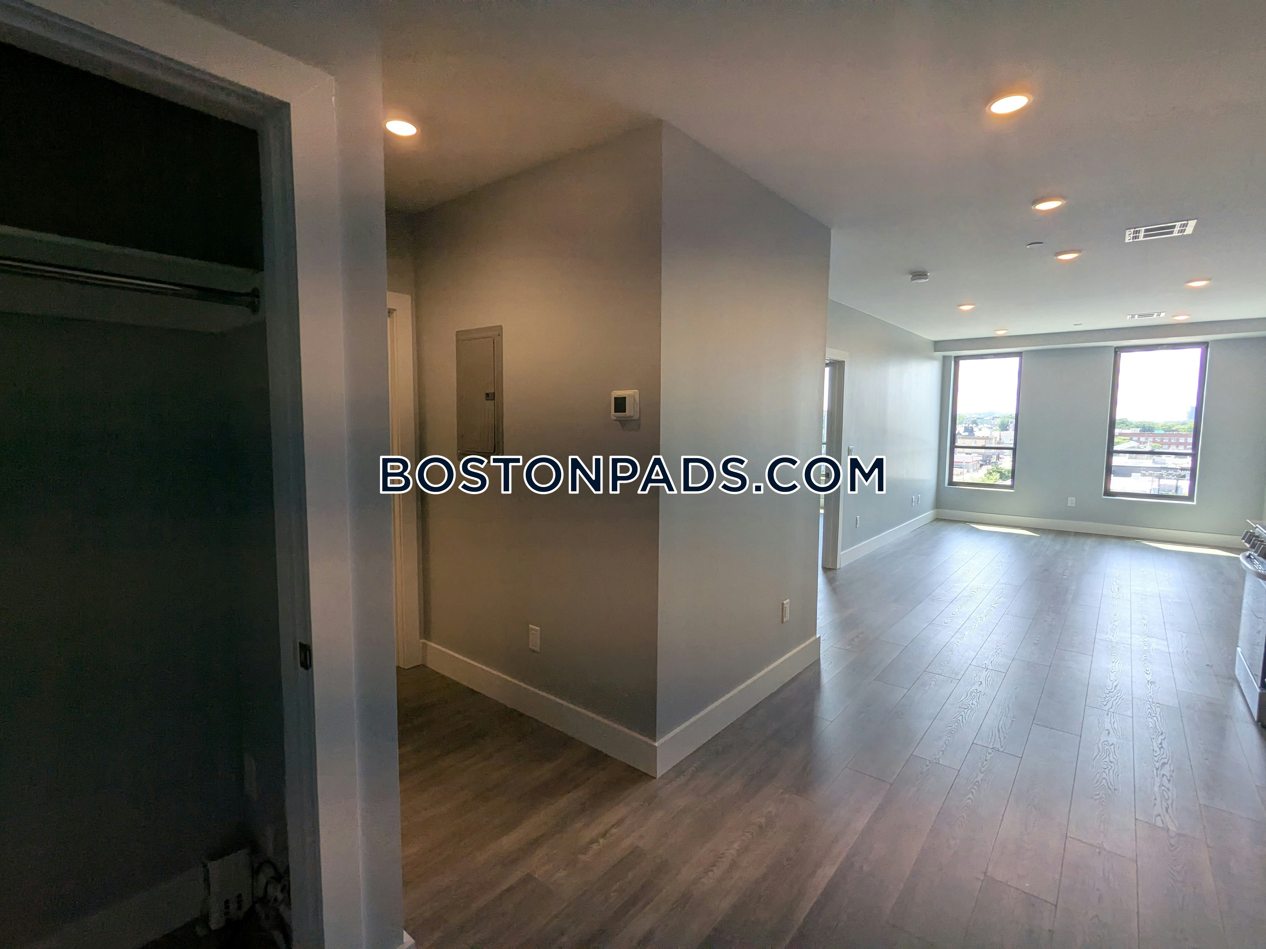 365 Western Ave. Photo 89