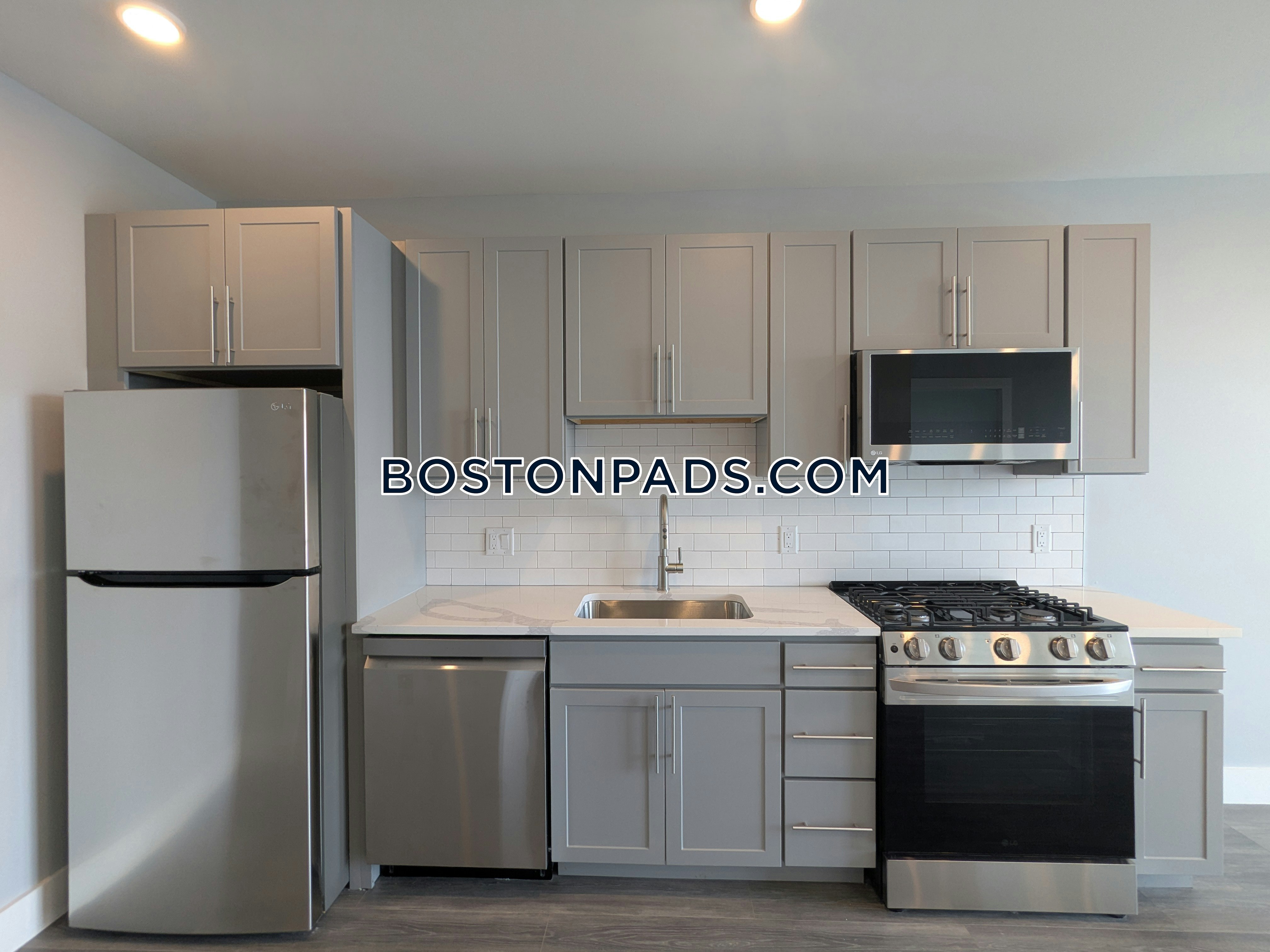 365 Western Ave. Photo 59