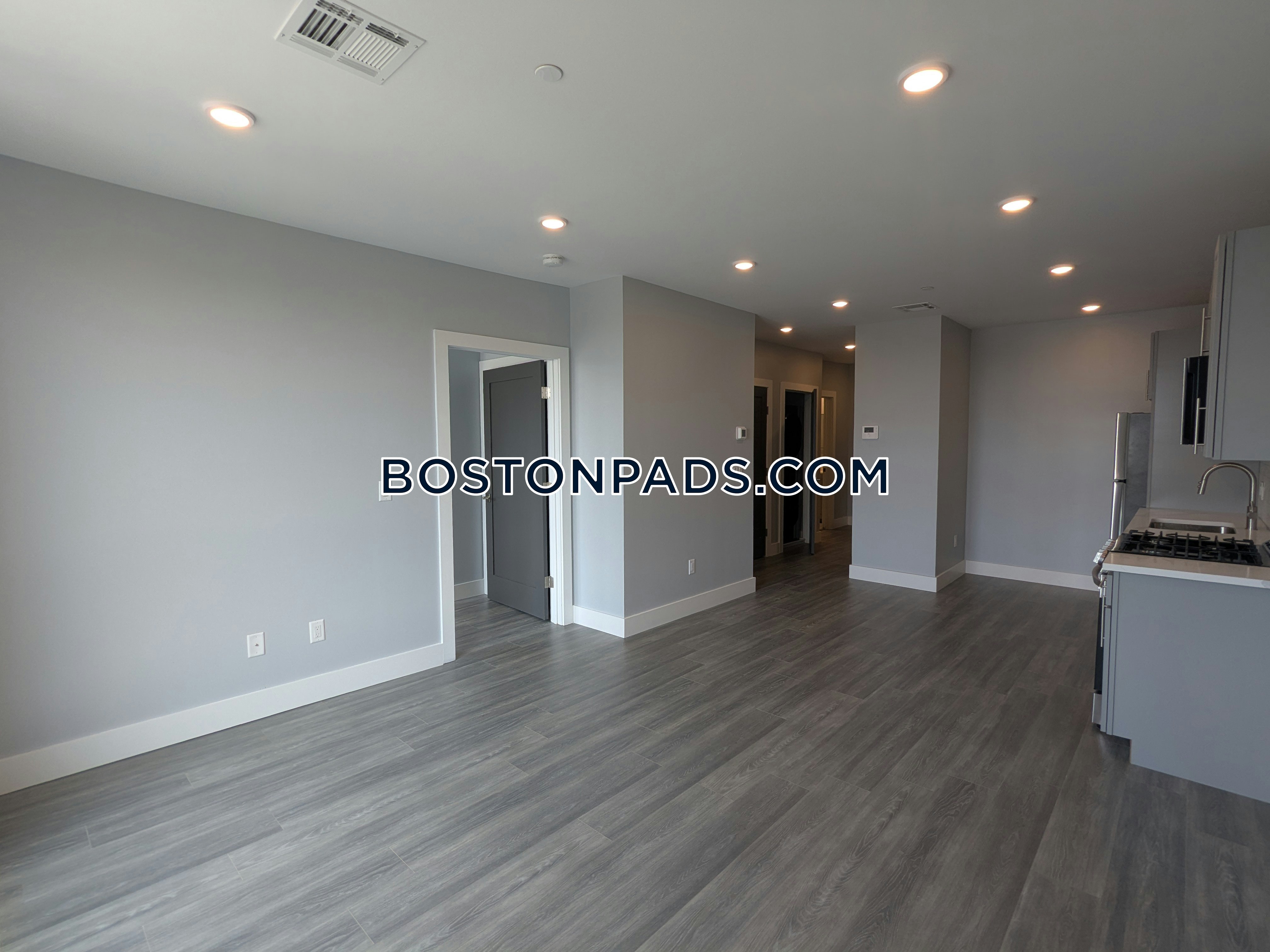 365 Western Ave. Photo 15