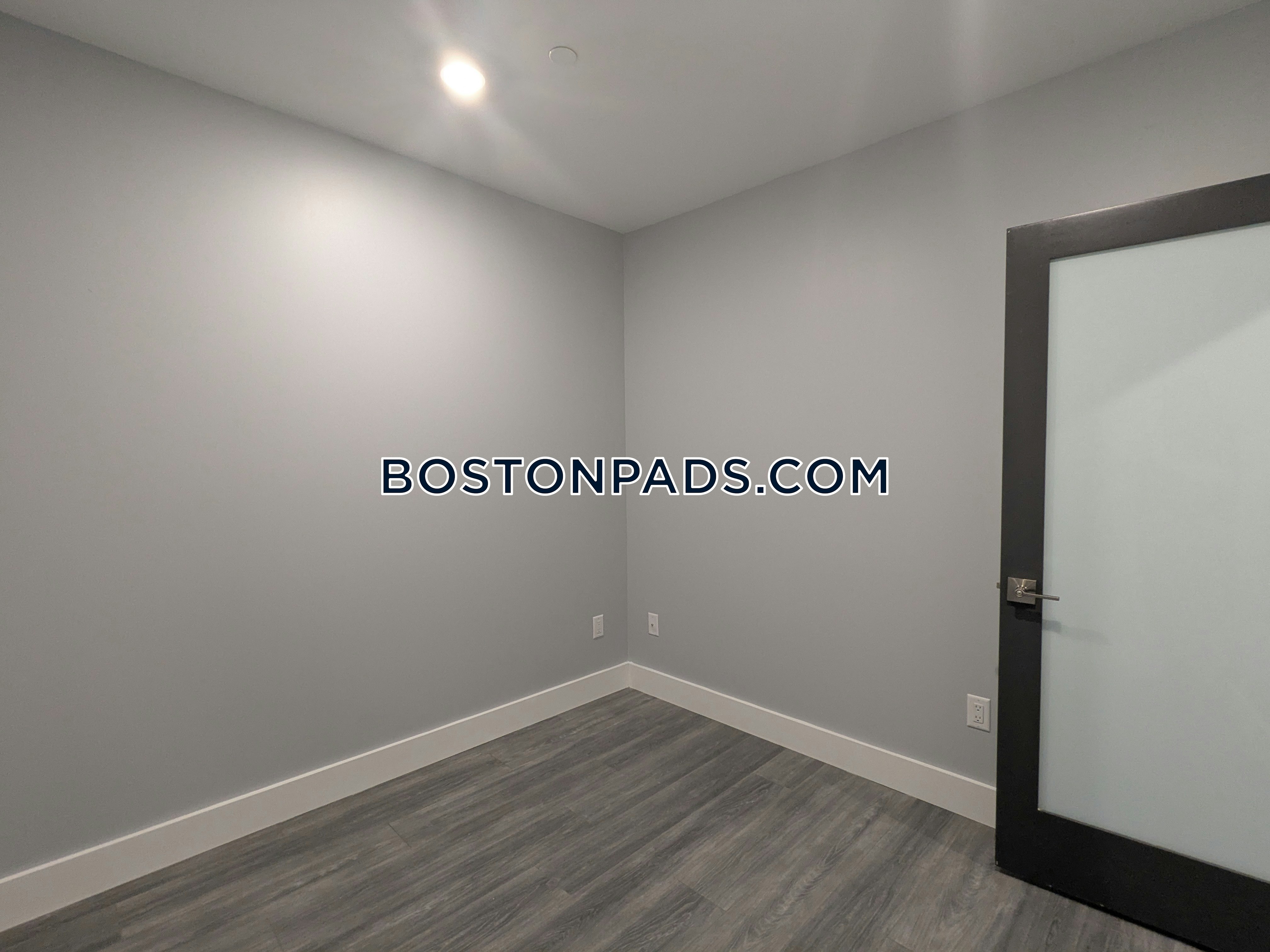 365 Western Ave. Photo 142