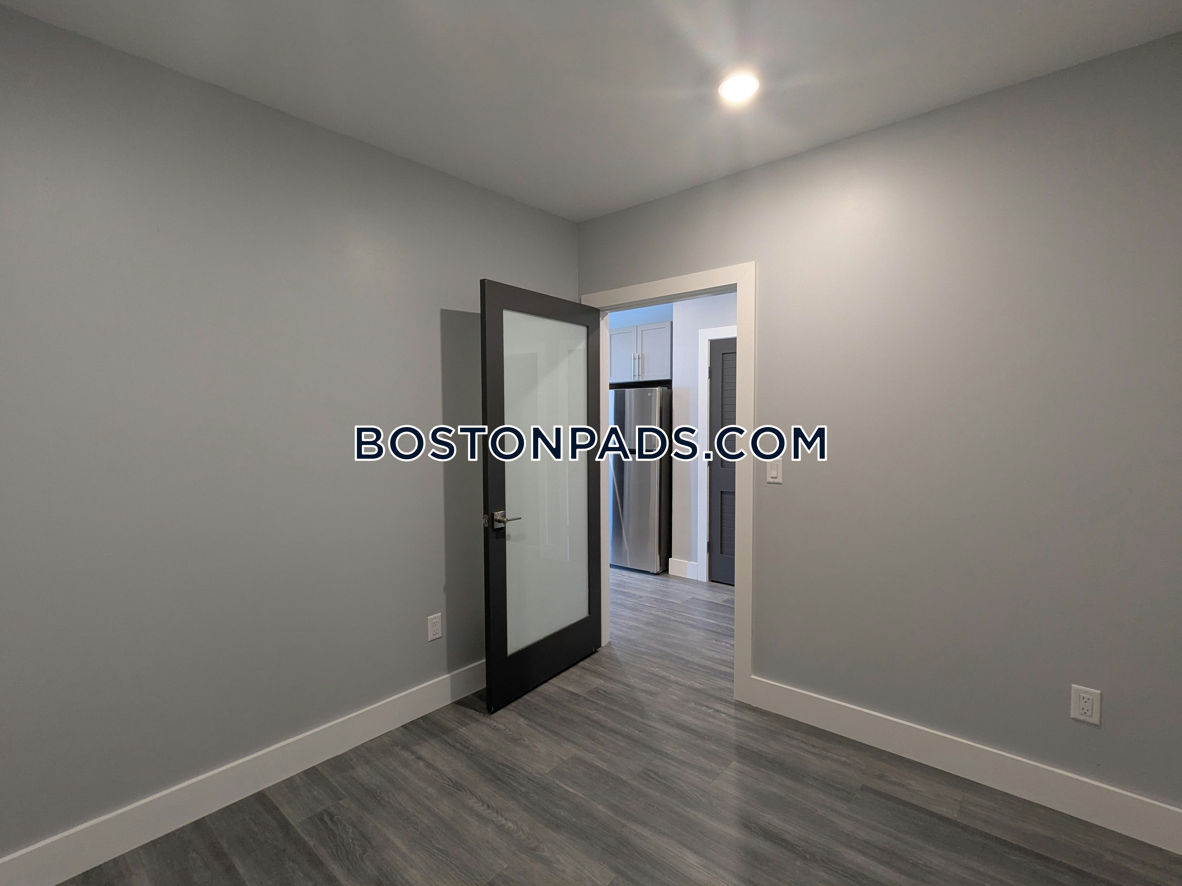 365 Western Ave. Photo 20