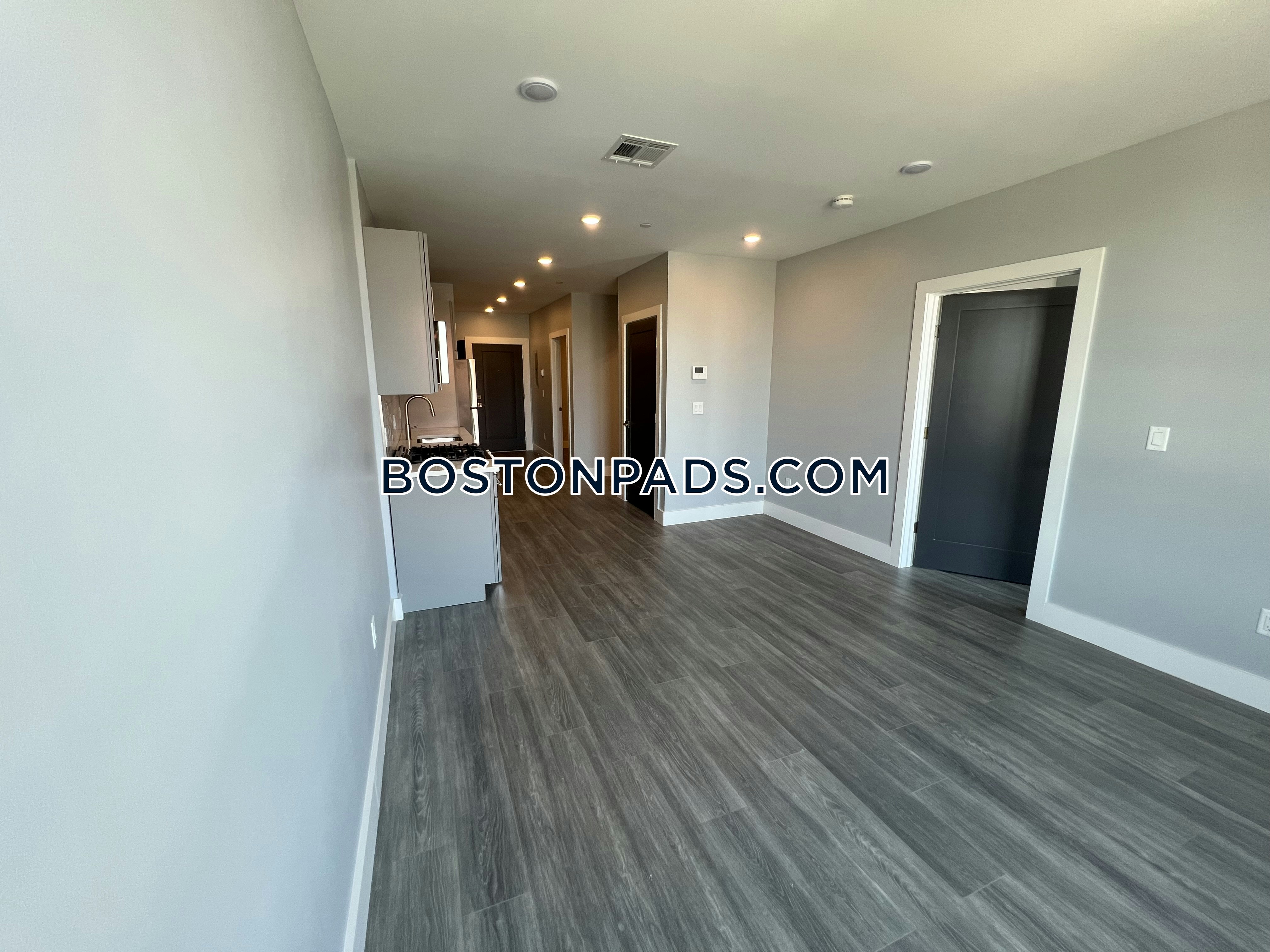 365 Western Ave. Photo 154