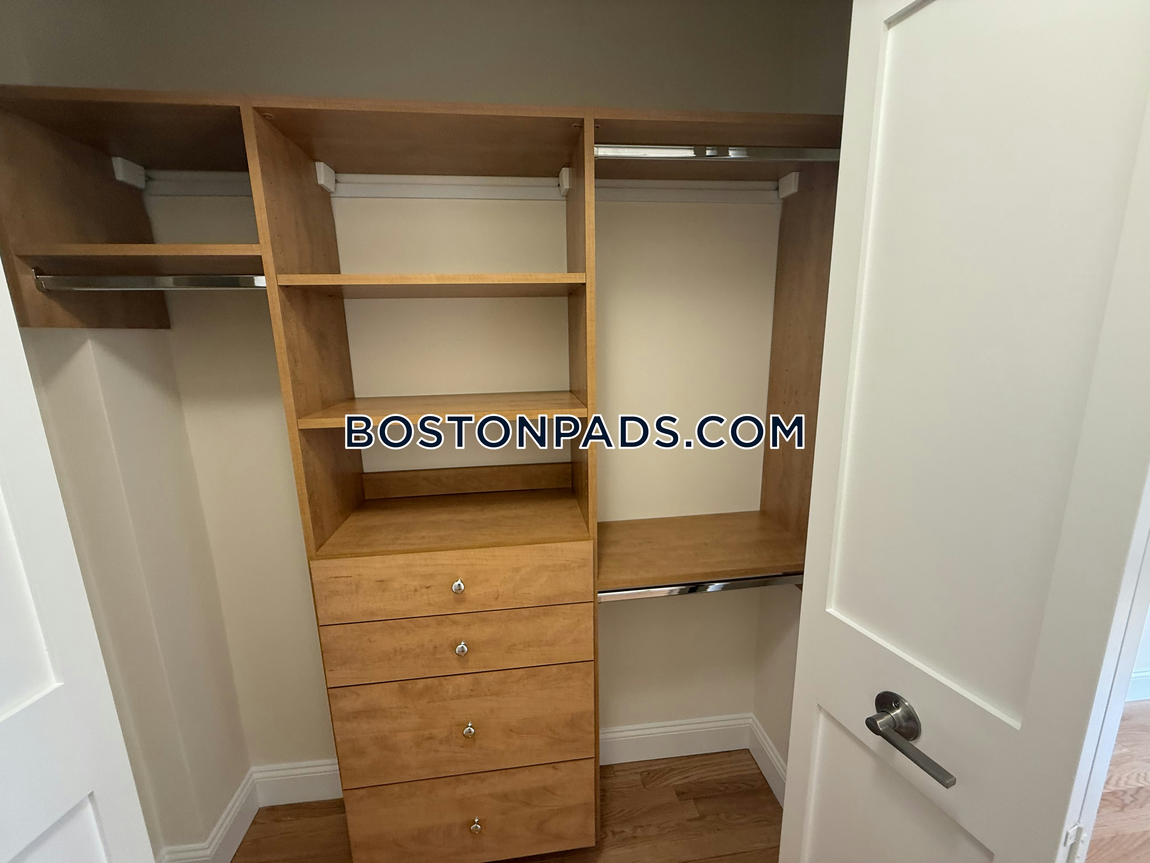 1443 Beacon Photo 159