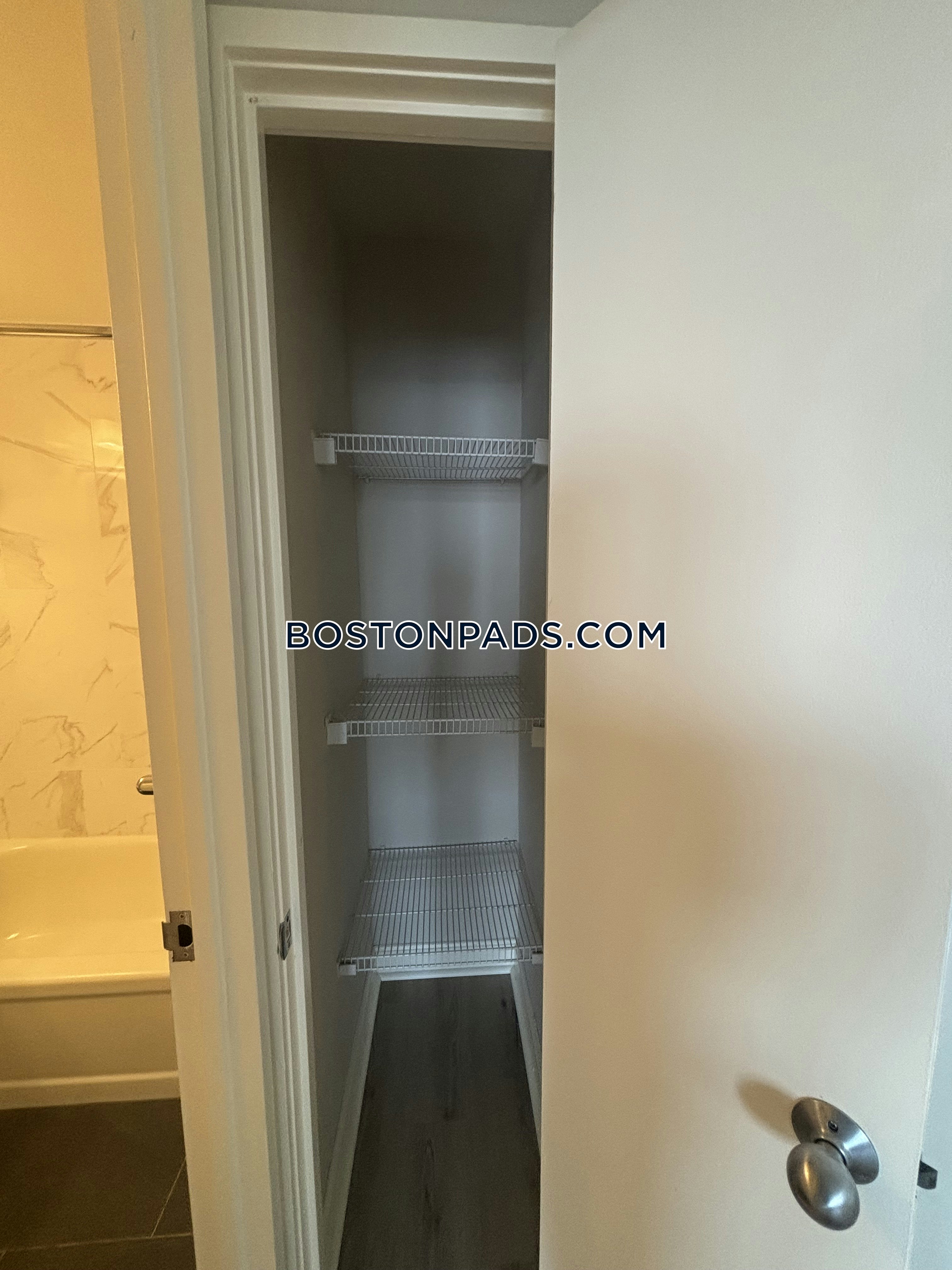 Parkside Place Photo 80