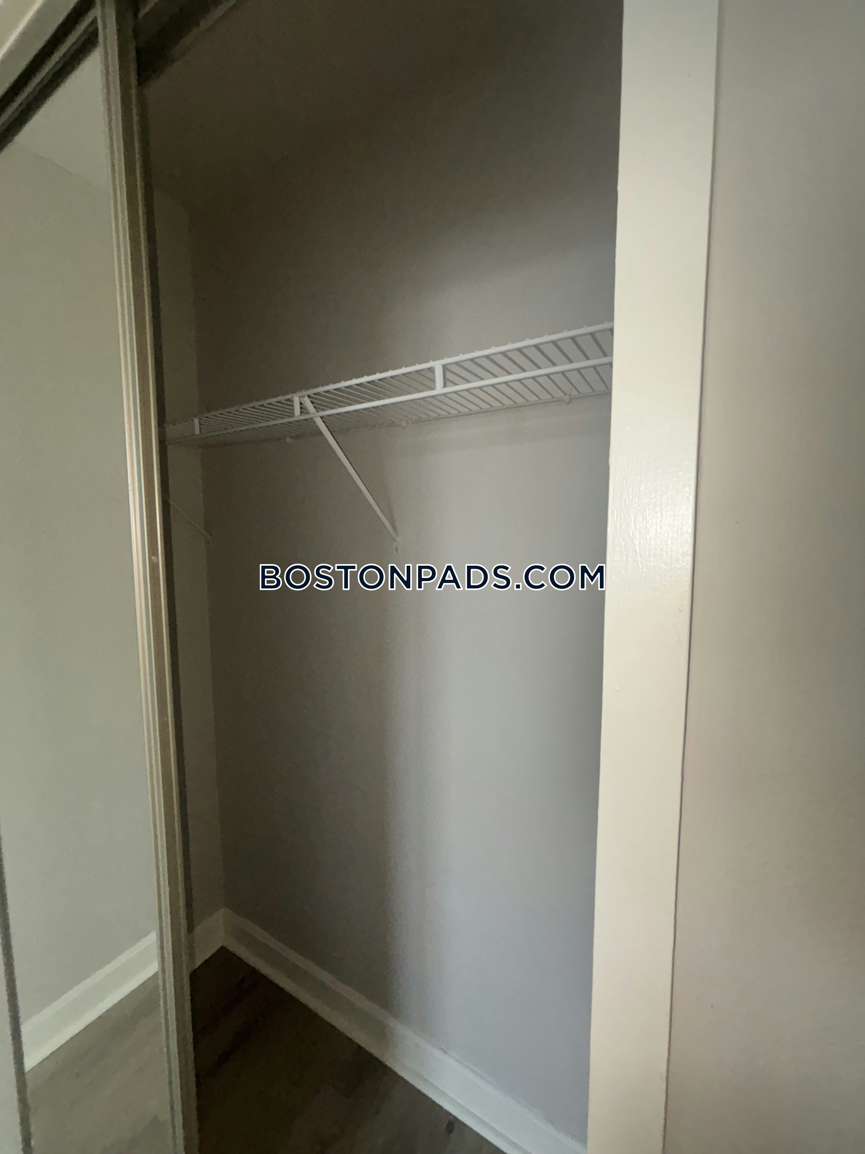 Parkside Place Photo 53