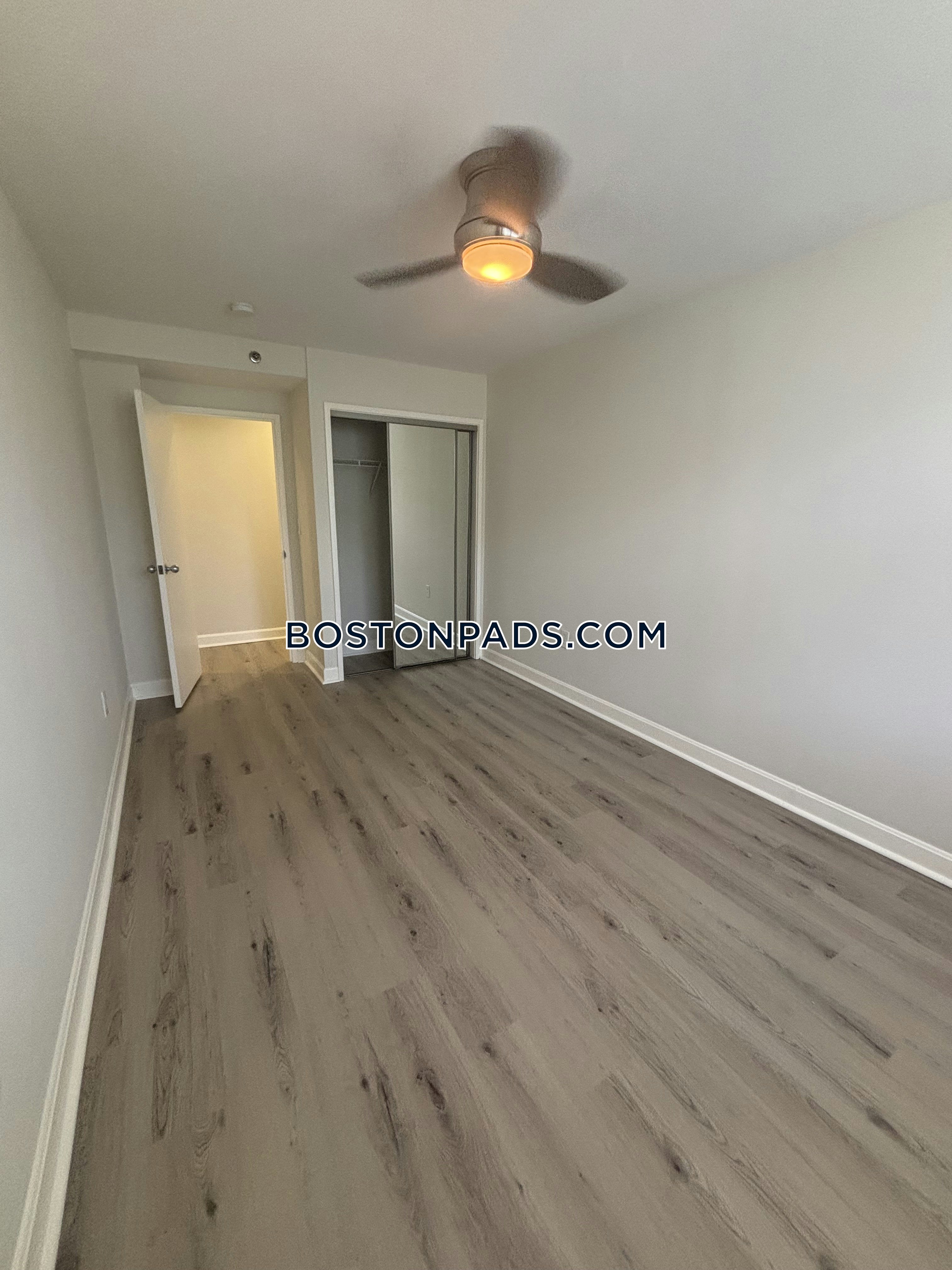 Parkside Place Photo 59