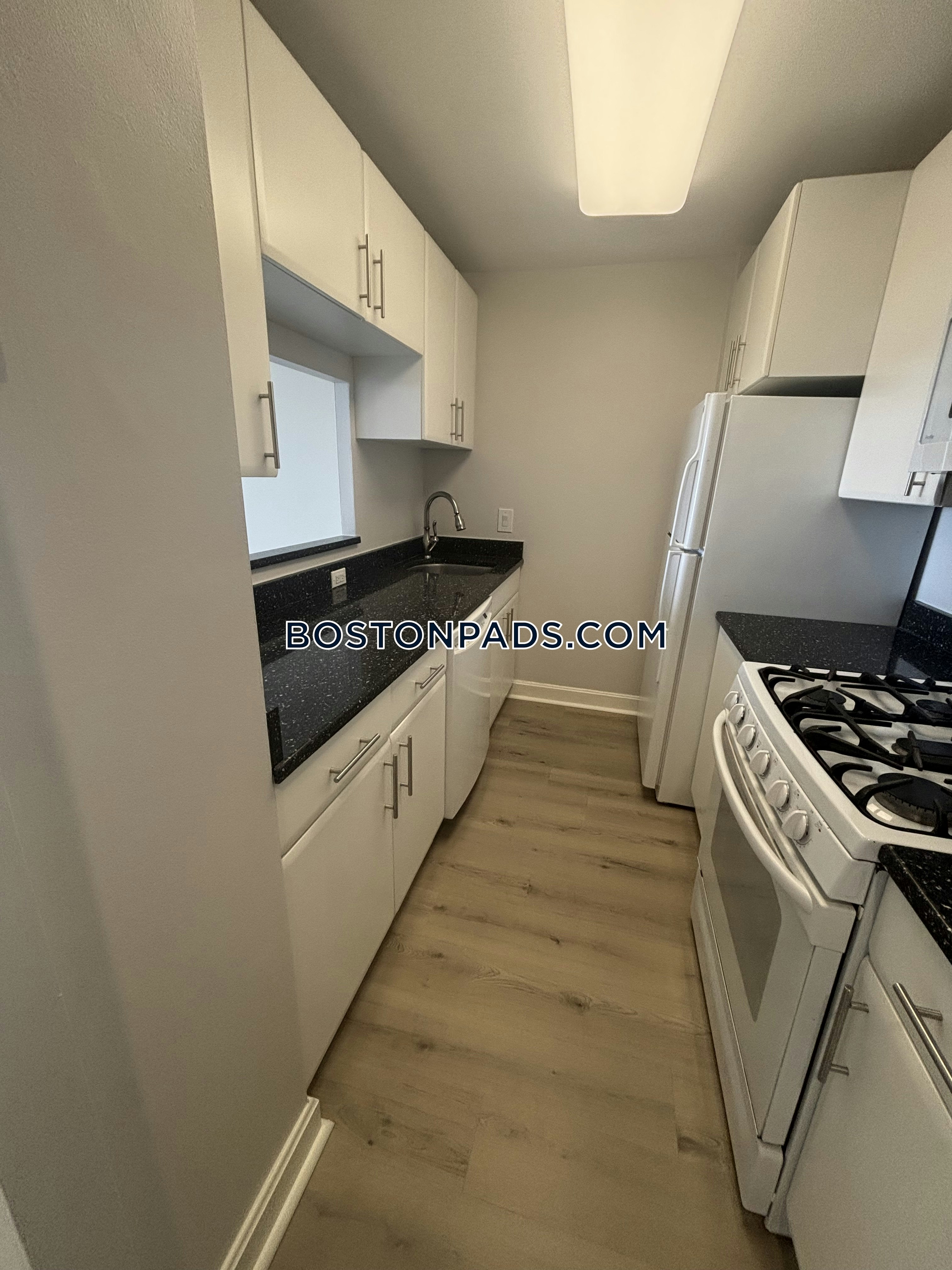 Parkside Place Photo 53