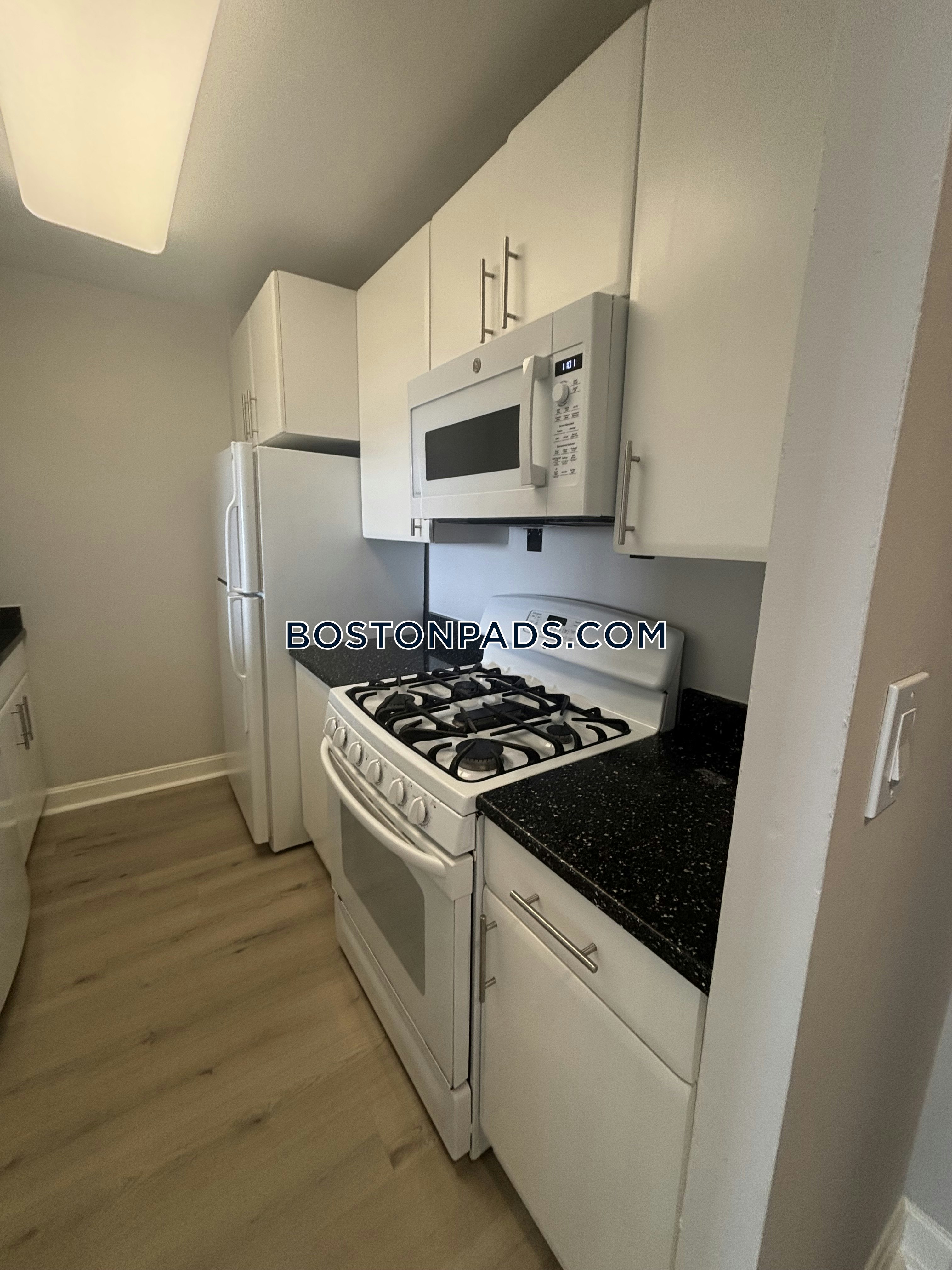 Parkside Place Photo 52