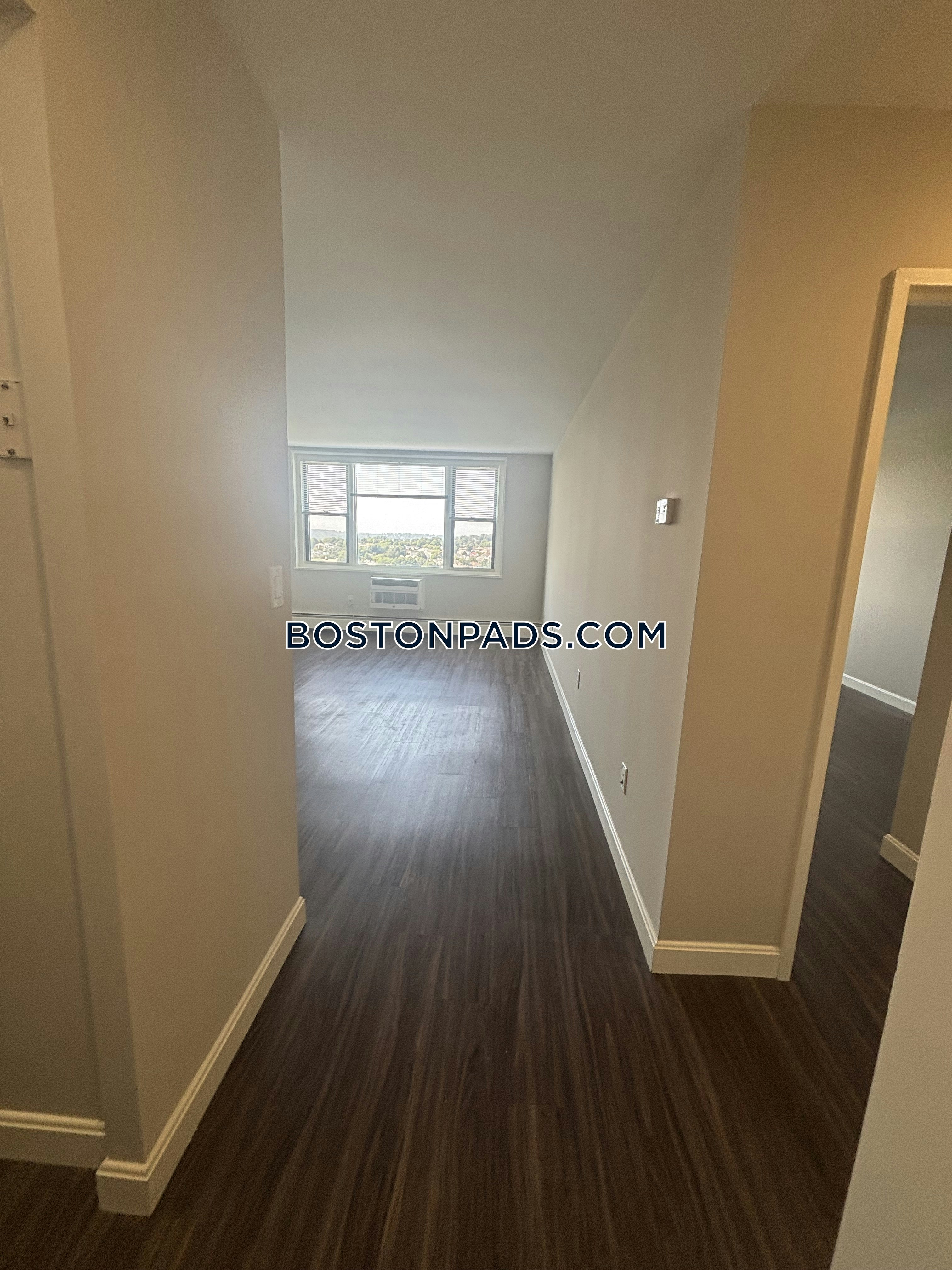 Parkside Place Photo 36