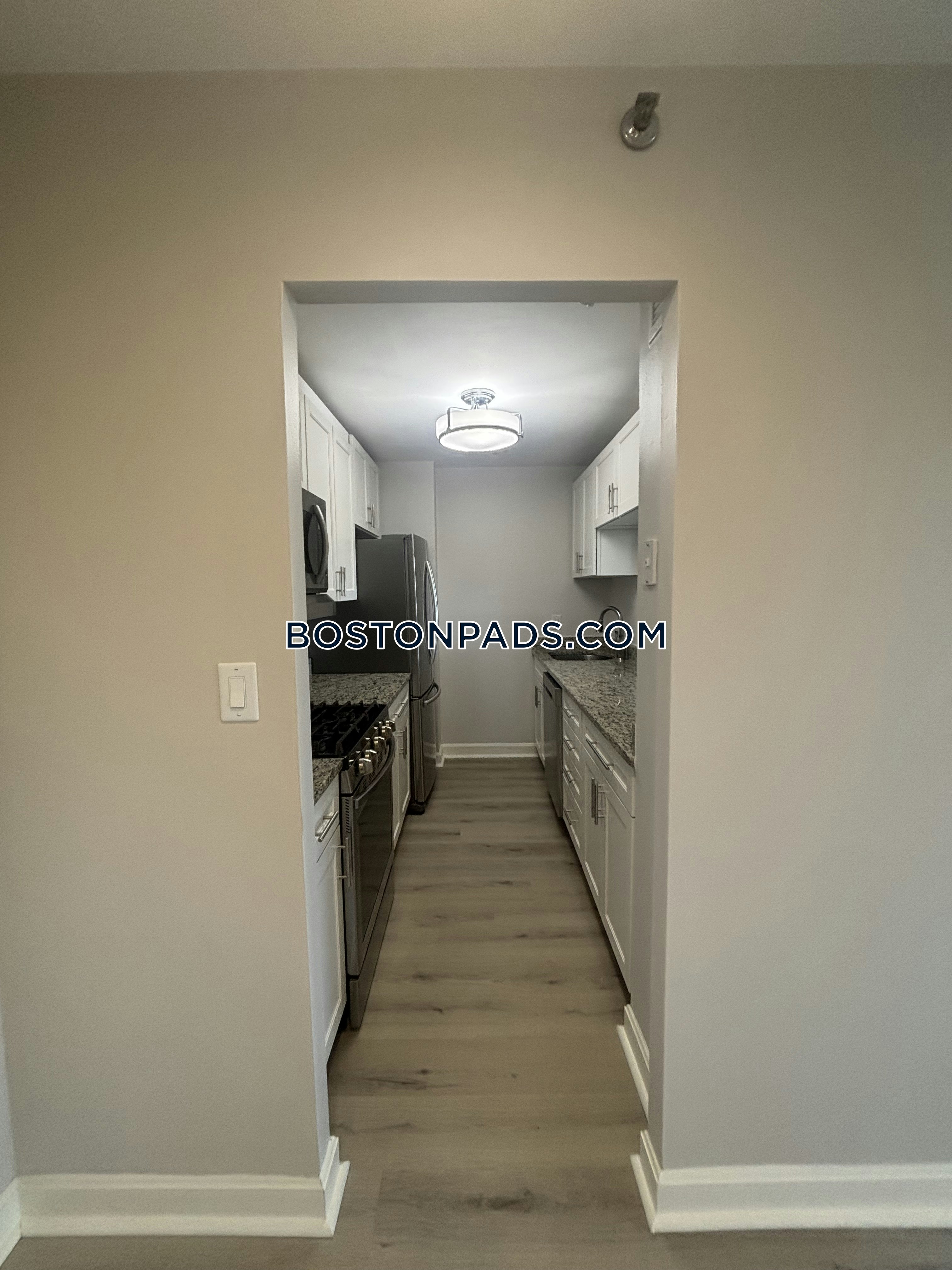 Parkside Place Photo 25