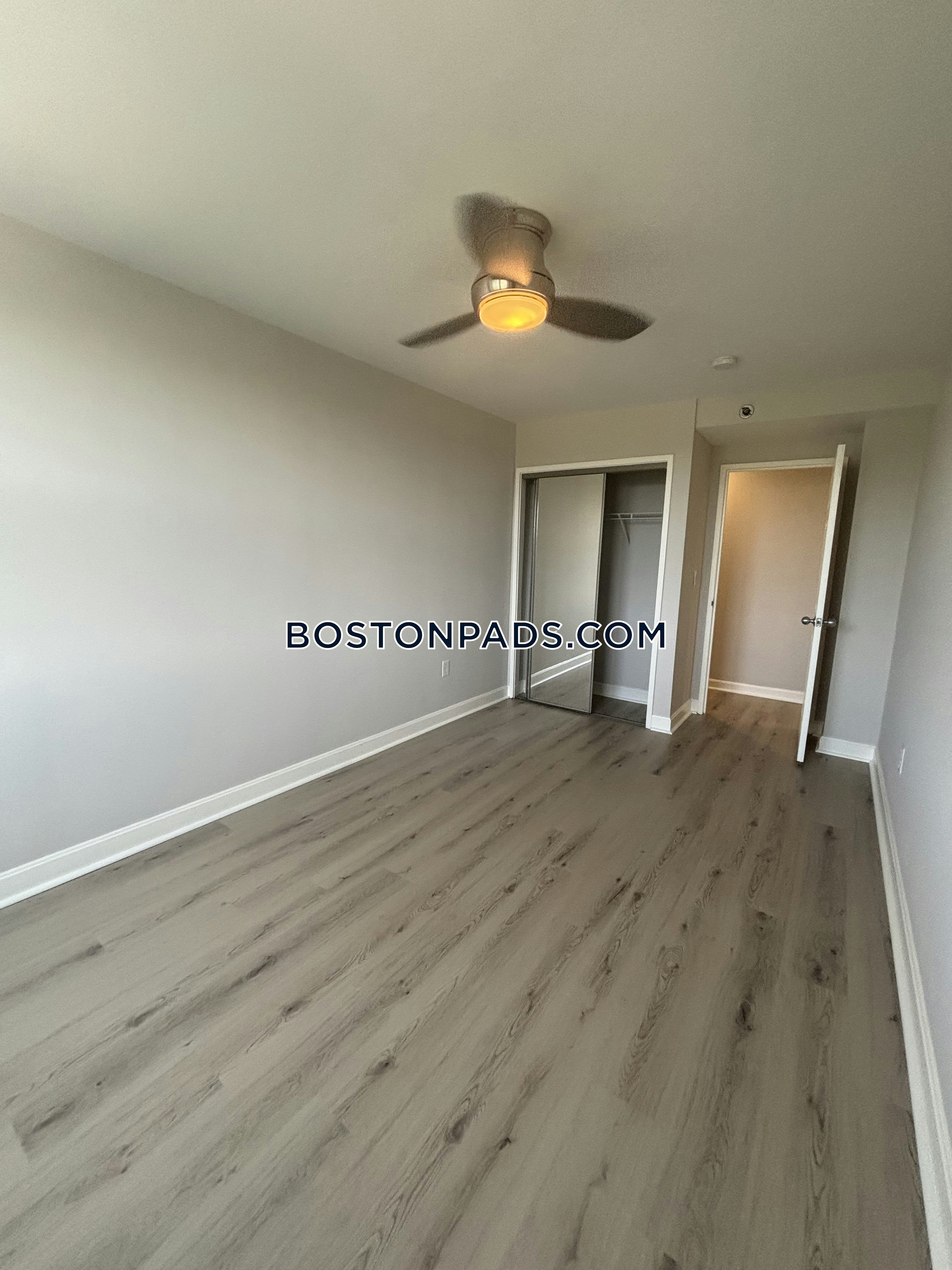 Parkside Place Photo 95