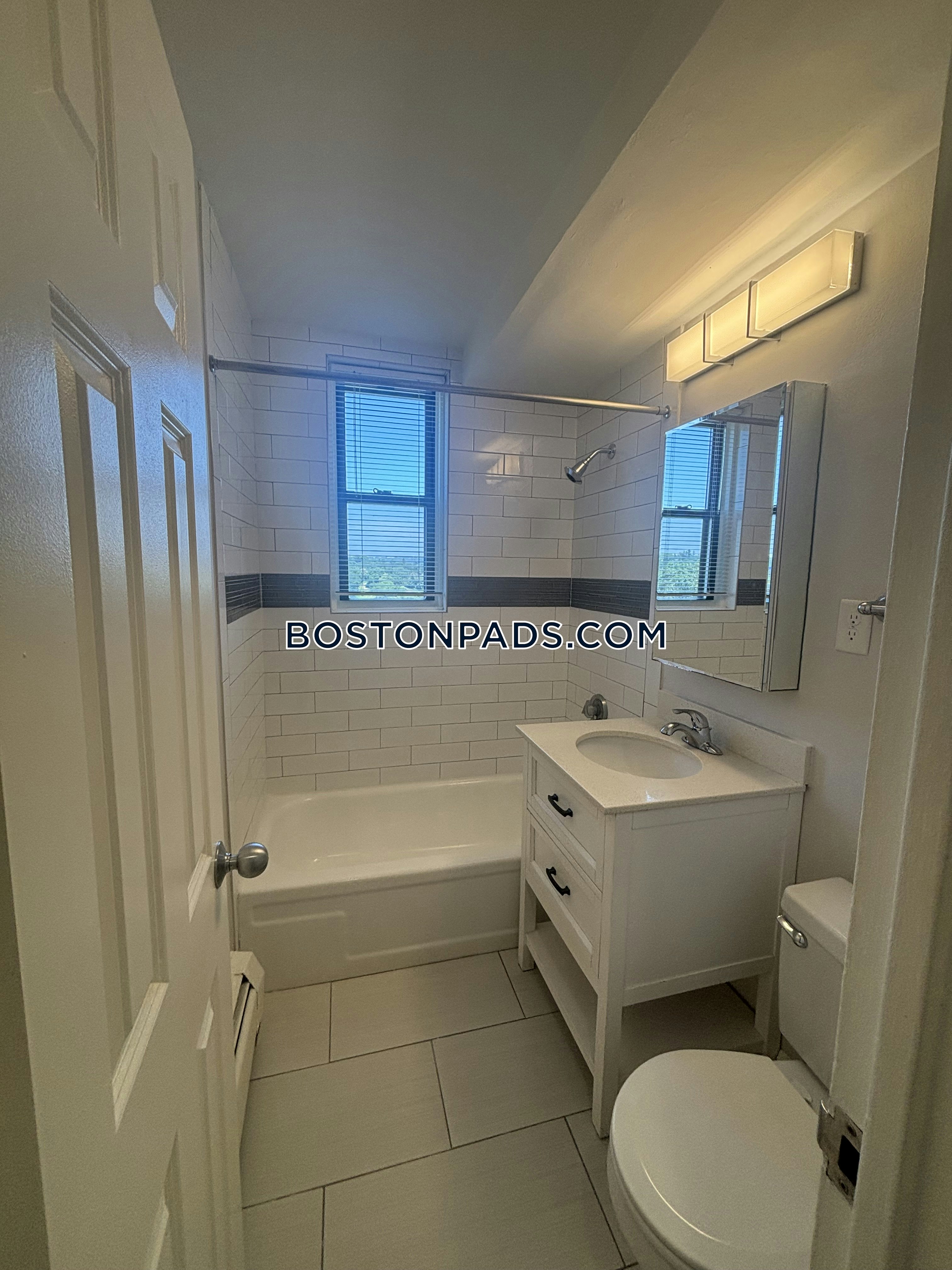 Parkside Place Photo 39