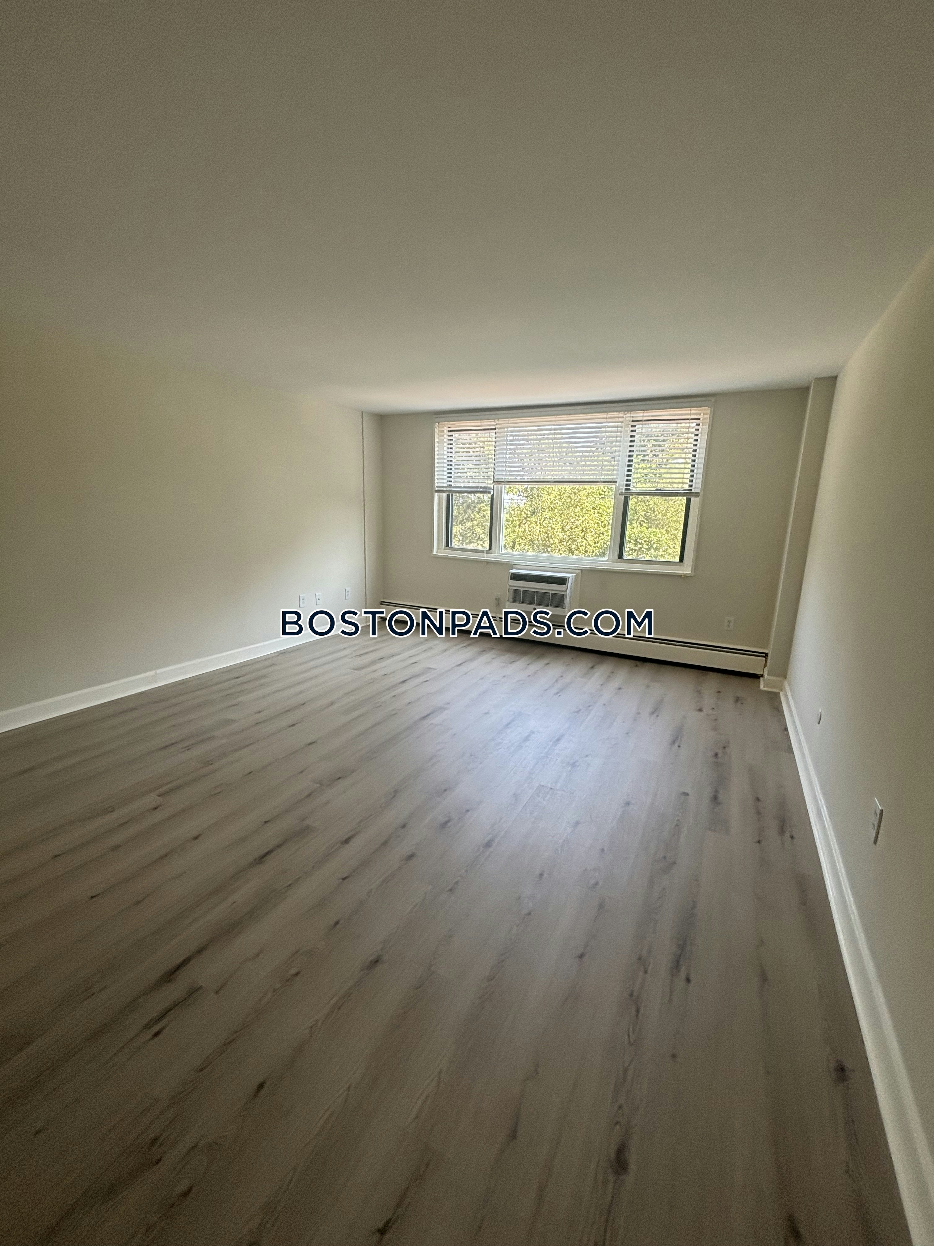 Parkside Place Photo 24