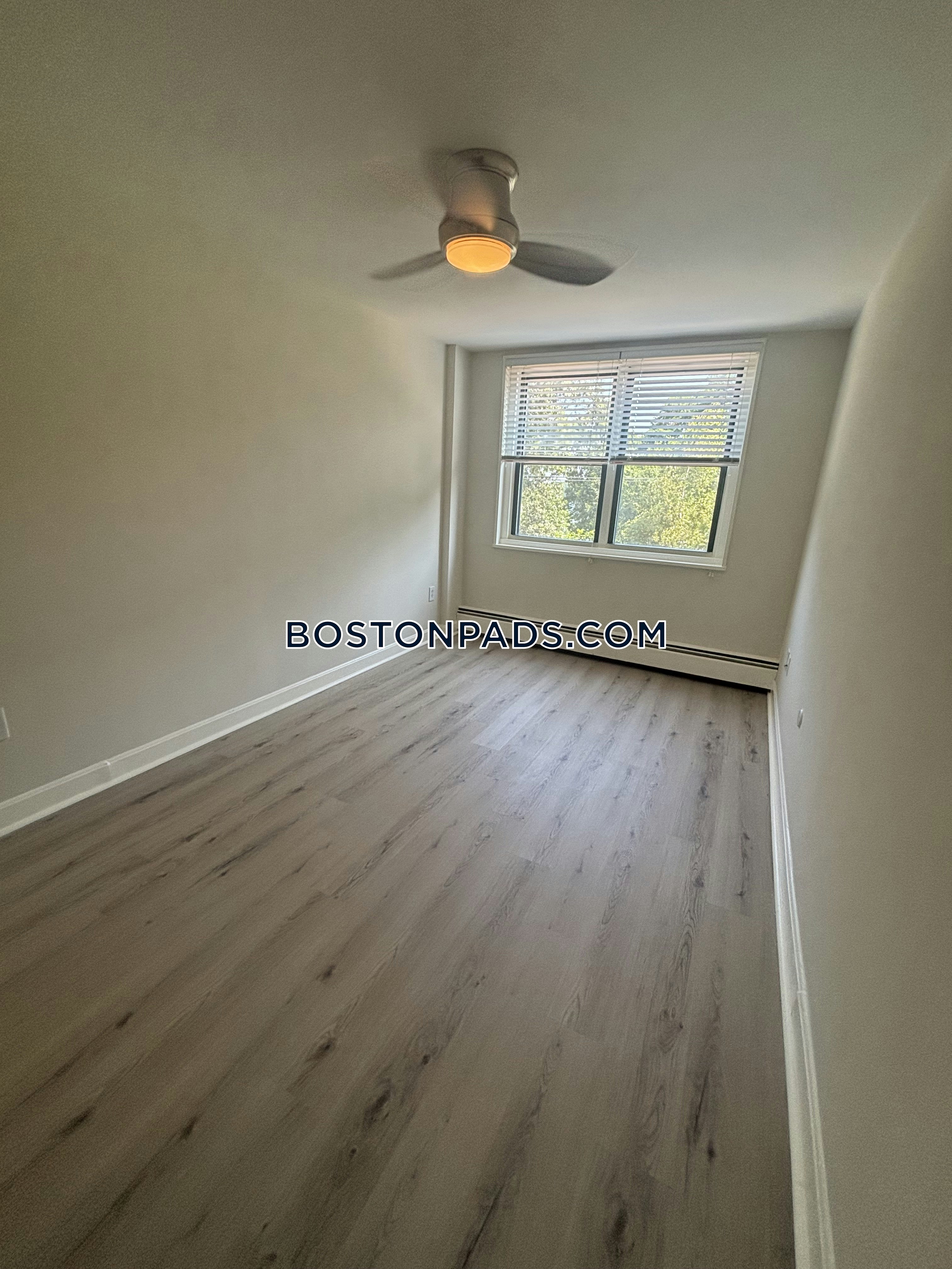 Parkside Place Photo 98