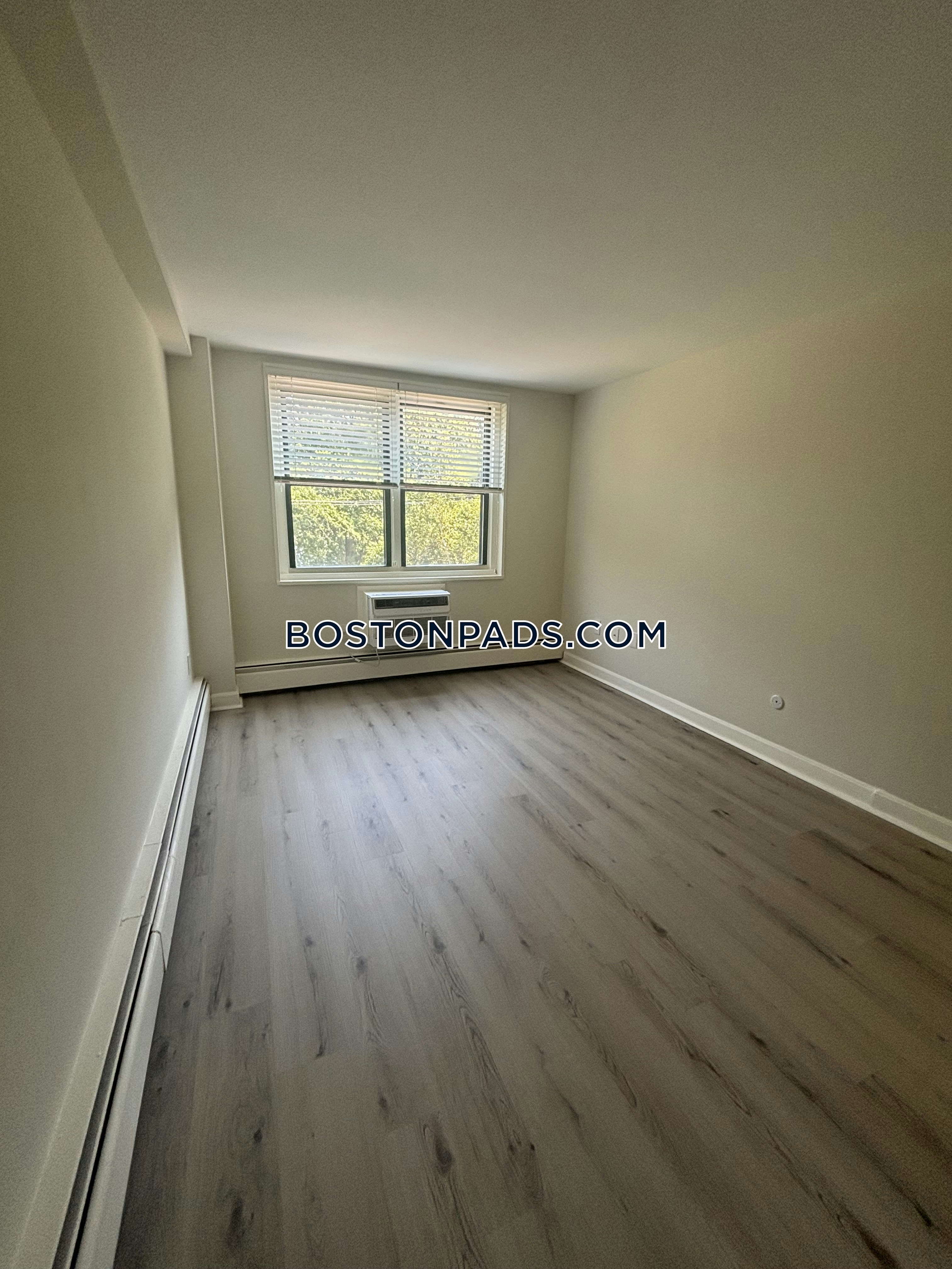 Parkside Place Photo 77