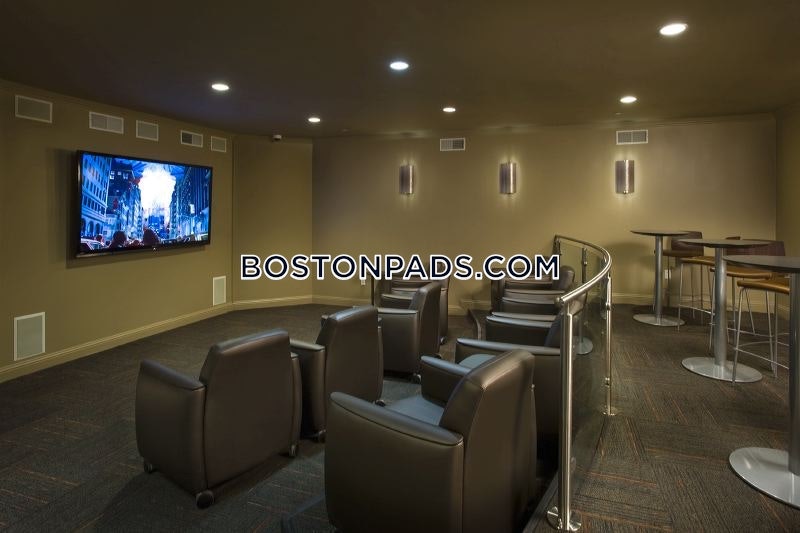 Washington Crossing Photo 16