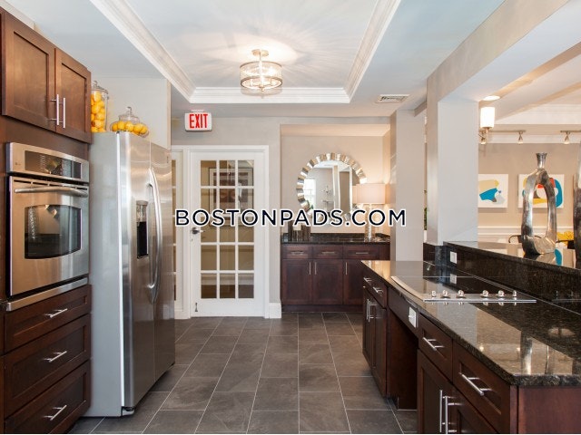 Canton Woods Apartments Photo 9