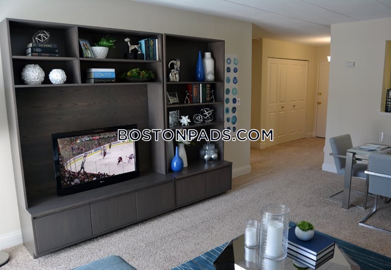 Weymouth Commons Photo 26