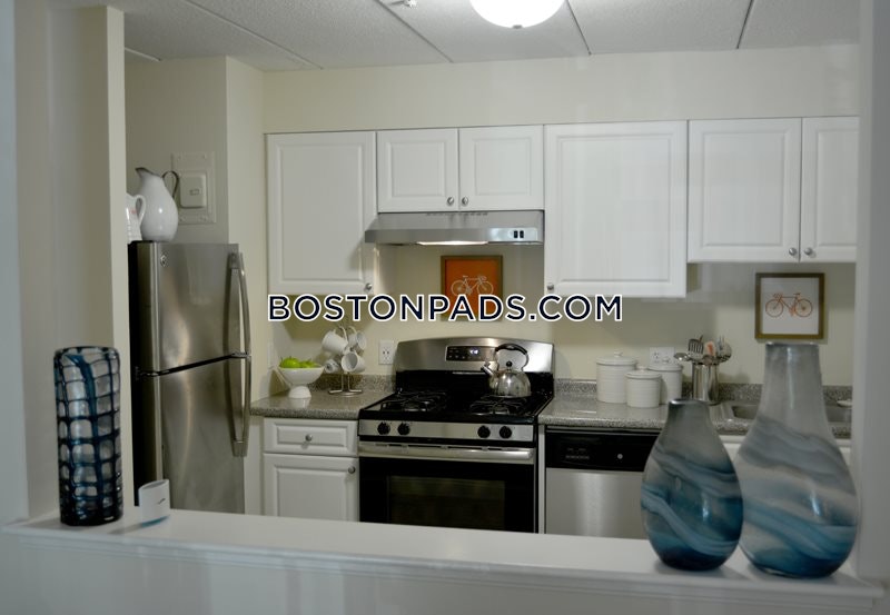 Weymouth Commons Photo 12