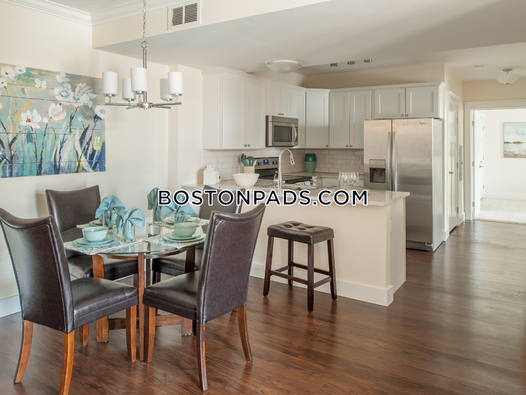 Wellesley Place Photo 4