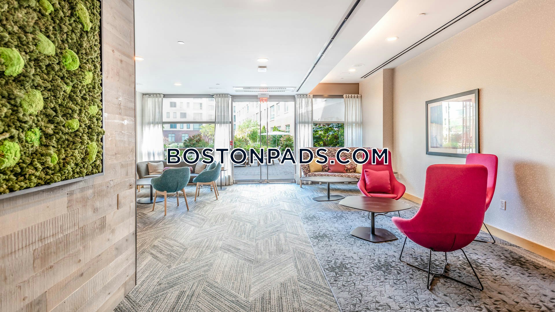 Third Square Apartments Photo 17