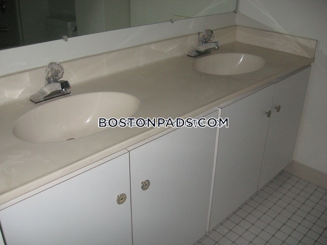 Water's Edge Revere Photo 8