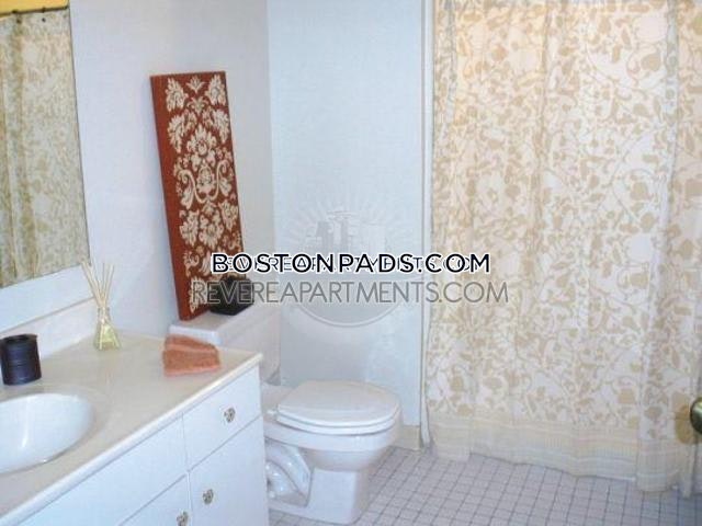 Water's Edge Revere Photo 6